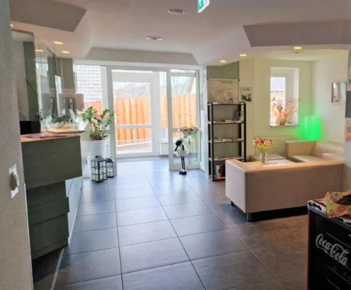 Lobby or reception, Bed in Hotel Asterra