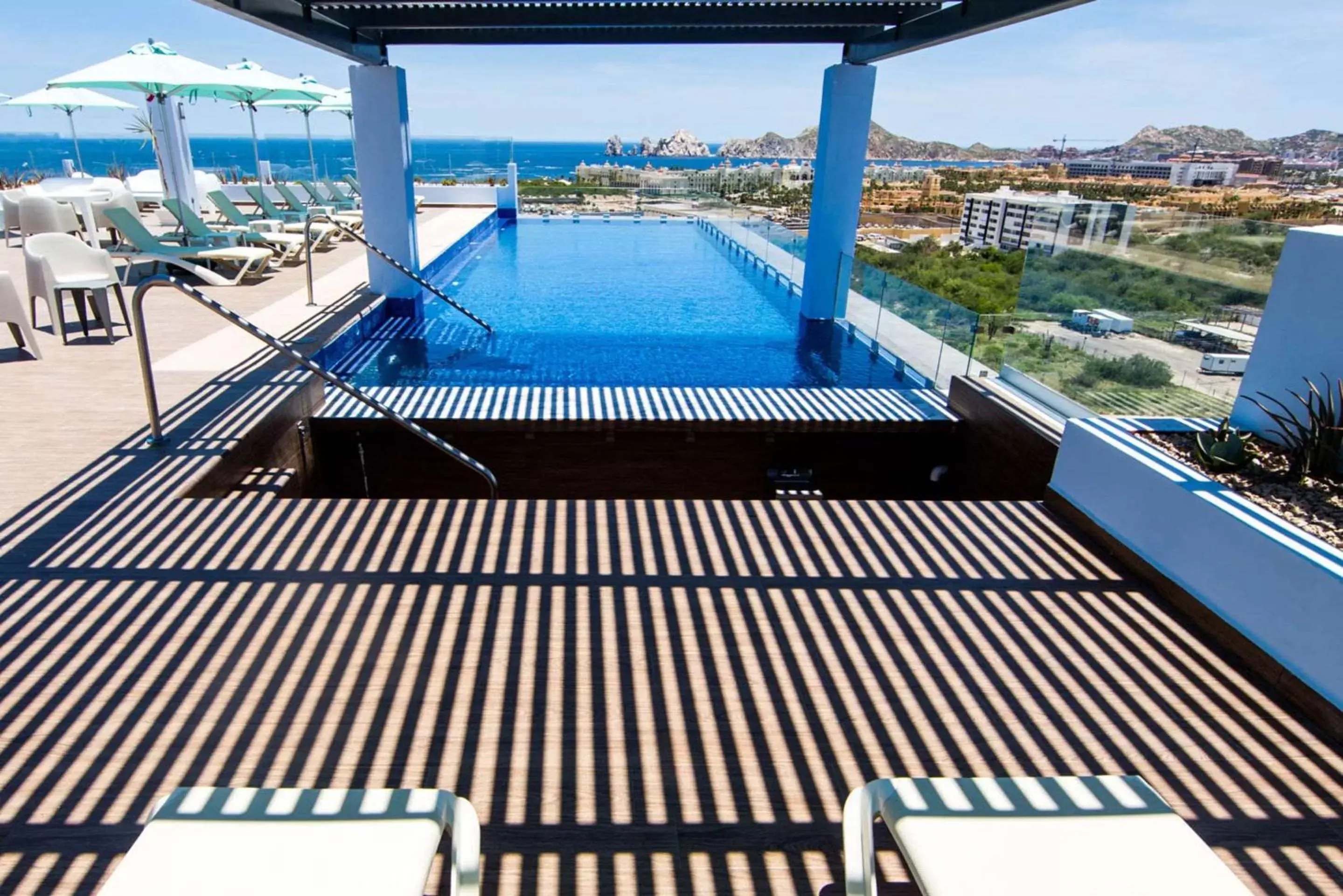On site, Swimming Pool in Comfort Inn & Suites Los Cabos