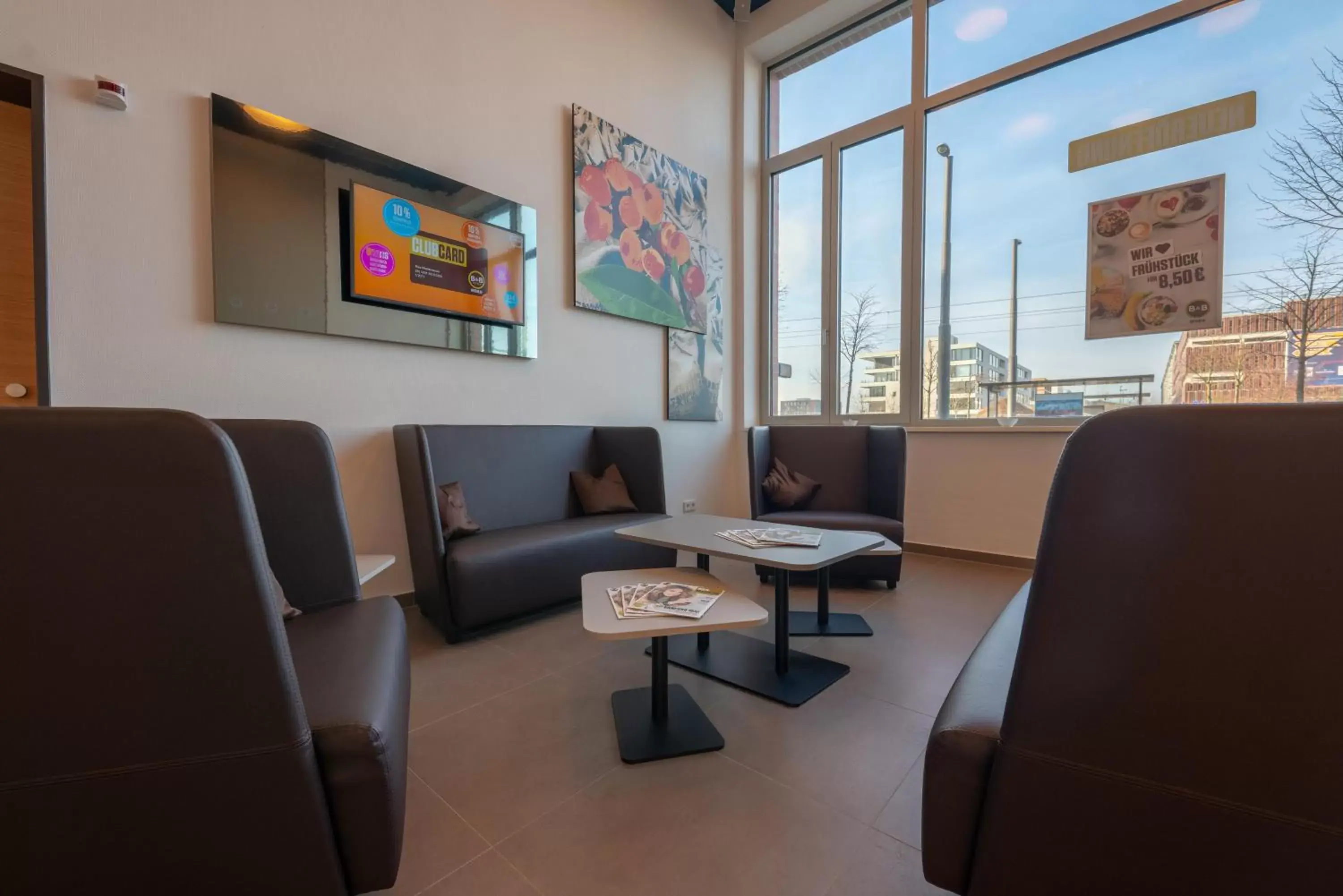 Lobby or reception, Seating Area in B&B Hotel Bremen-Überseestadt