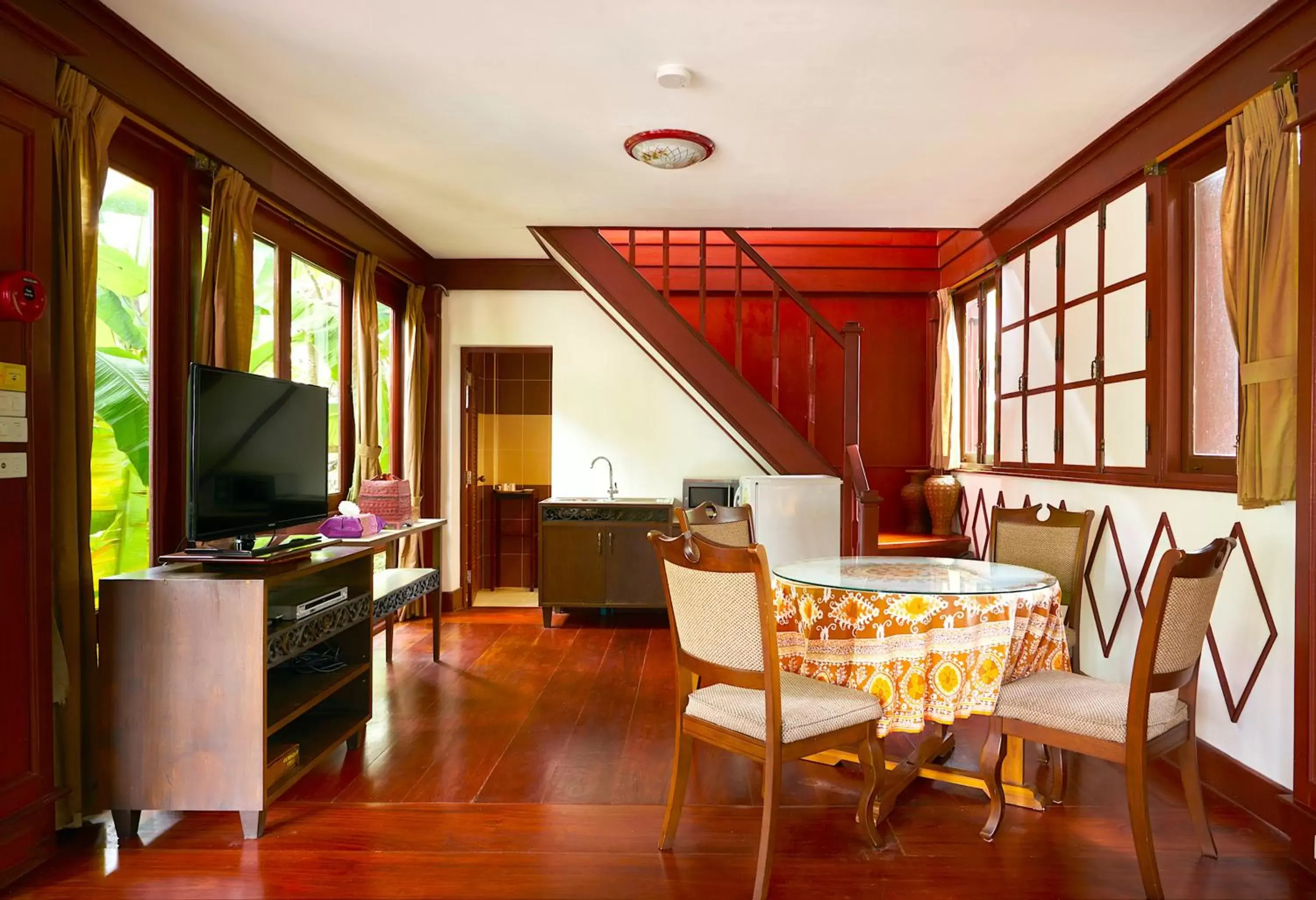 Property building in Ruenkanok Thaihouse Resort Property building in Ruenkanok Thaihouse Resort