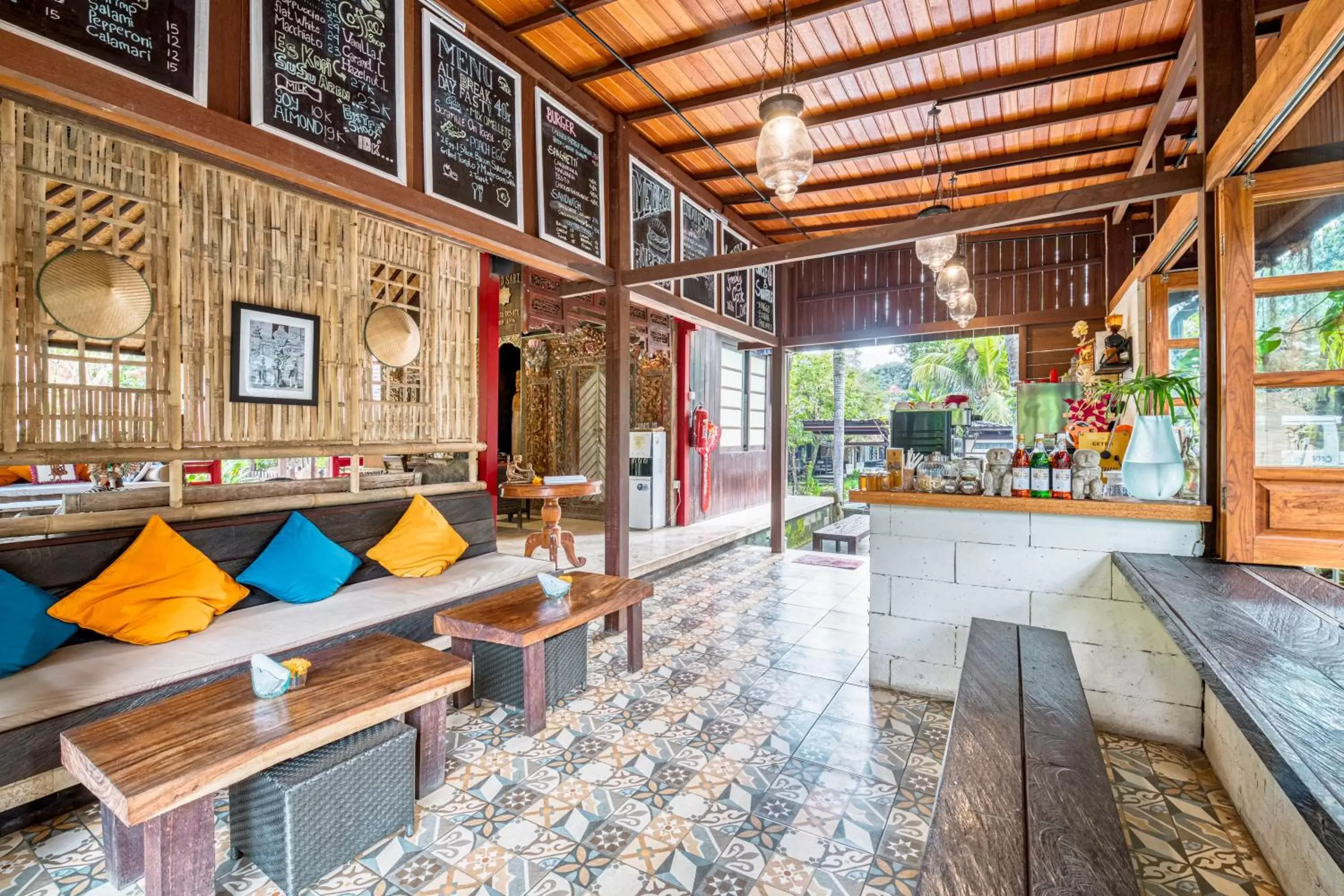 Restaurant/places to eat in Ubud Sari Health Resort Restaurant/places to eat in Ubud Sari Health Resort