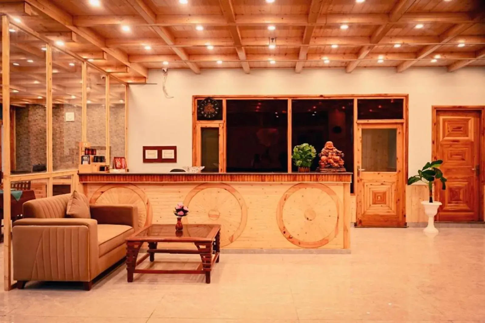 Lobby or reception, Lobby/Reception in OLD MANALI RETREAT