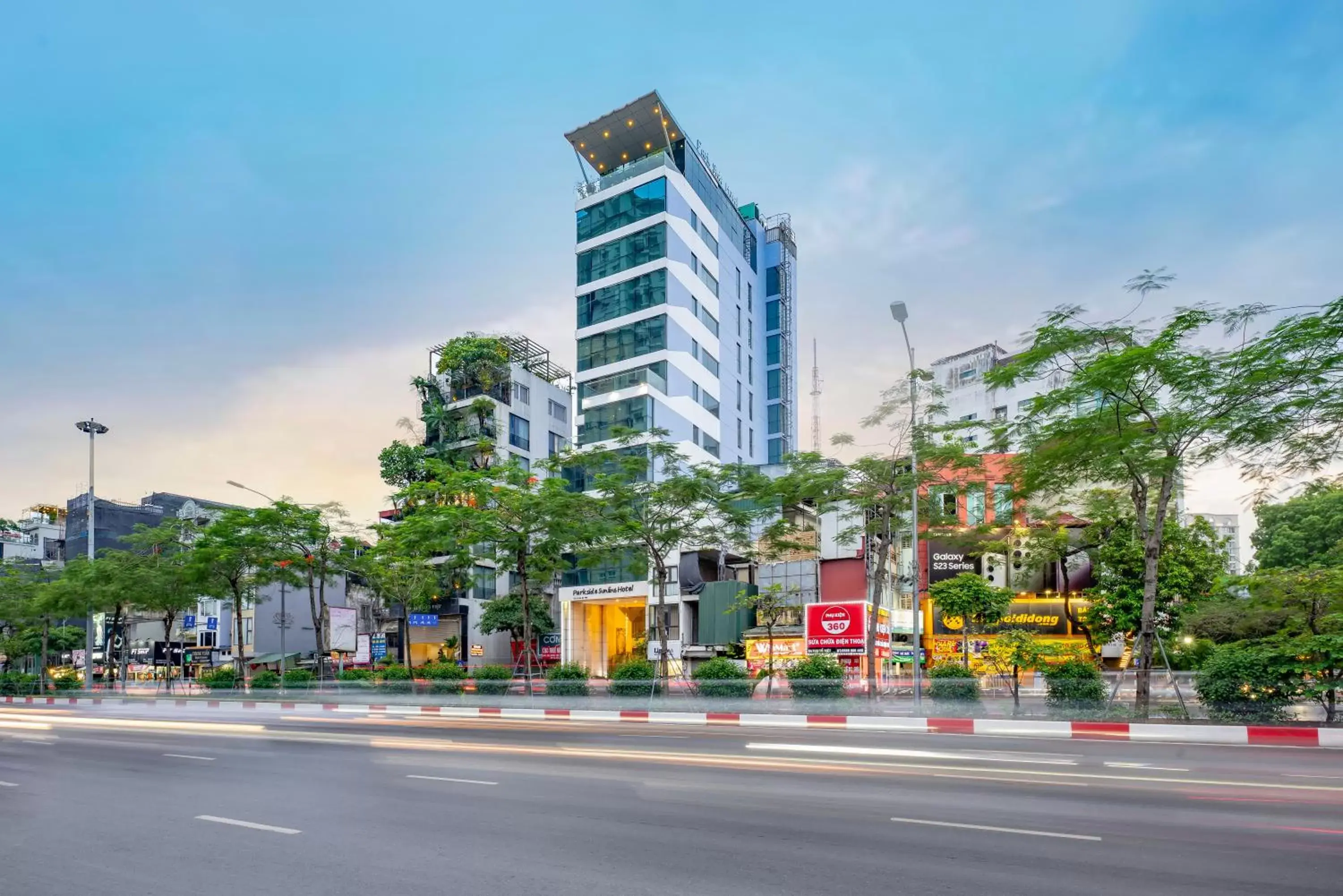 Property building in Parkside Sunline Hotel