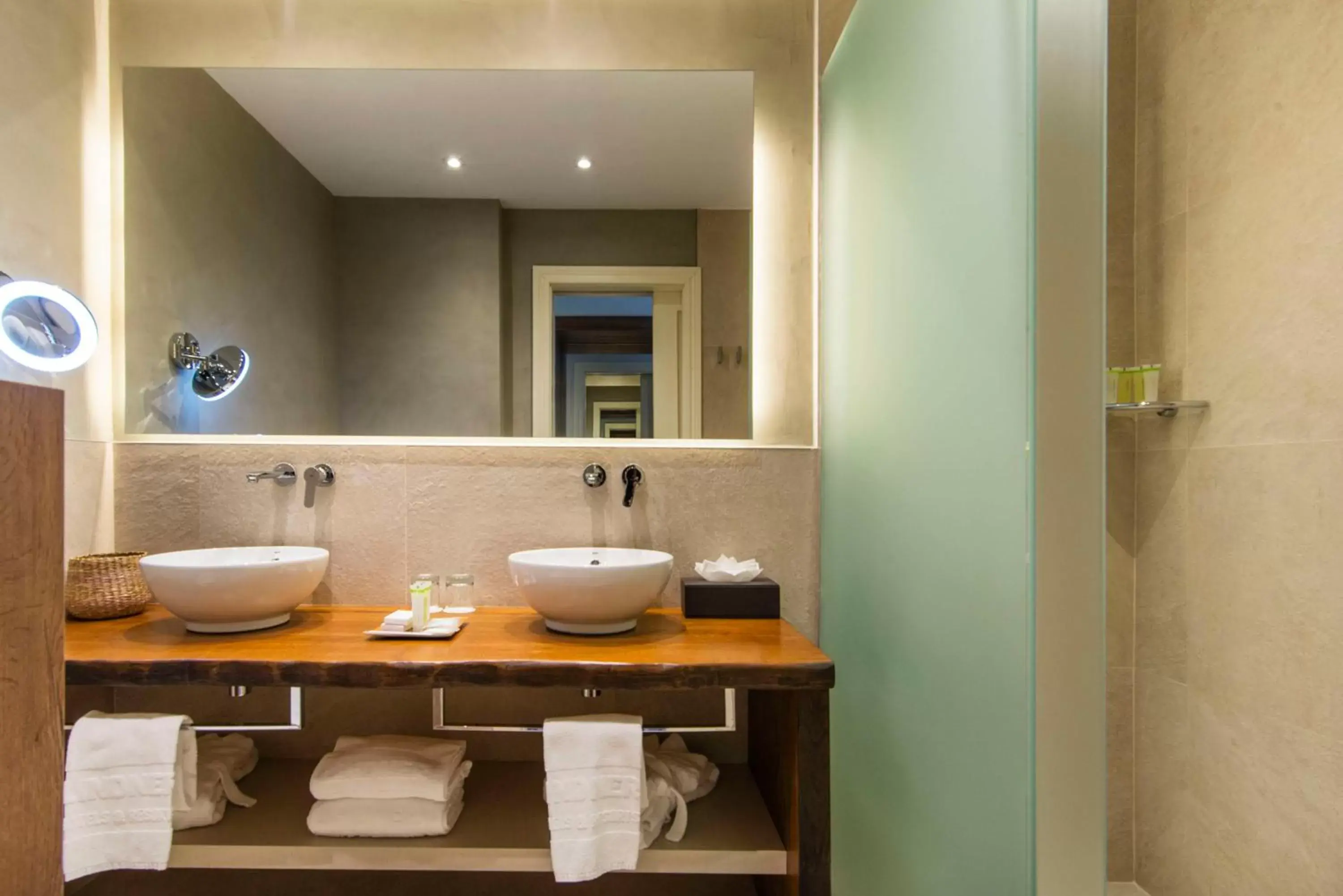 Bathroom in Lindner Hotel Mallorca Portals Nous, part of JdV by Hyatt