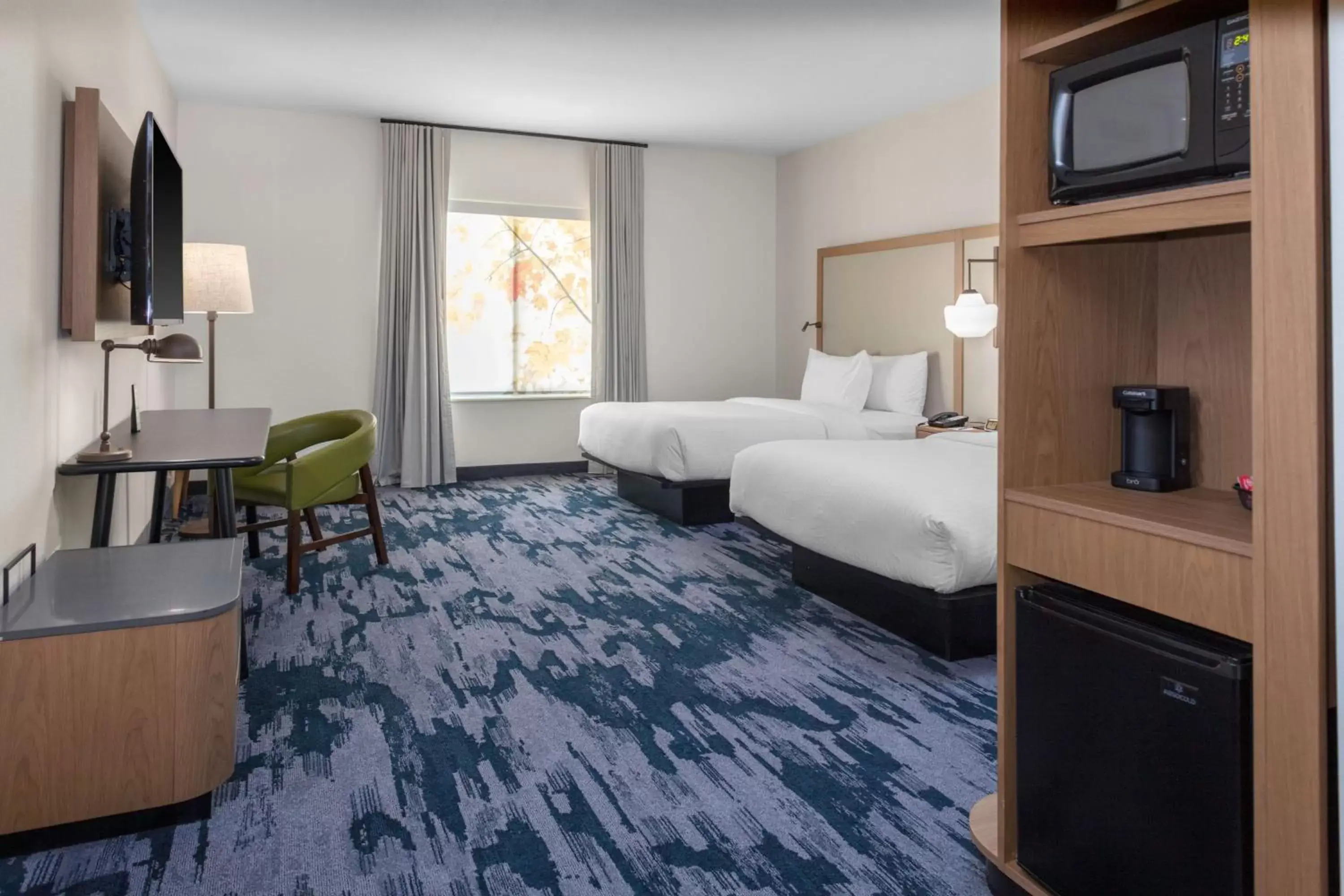 Photo of the whole room, Seating Area in Fairfield Inn & Suites by Marriott Atlanta Marietta
