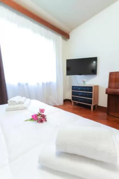 Bed in paradise suite