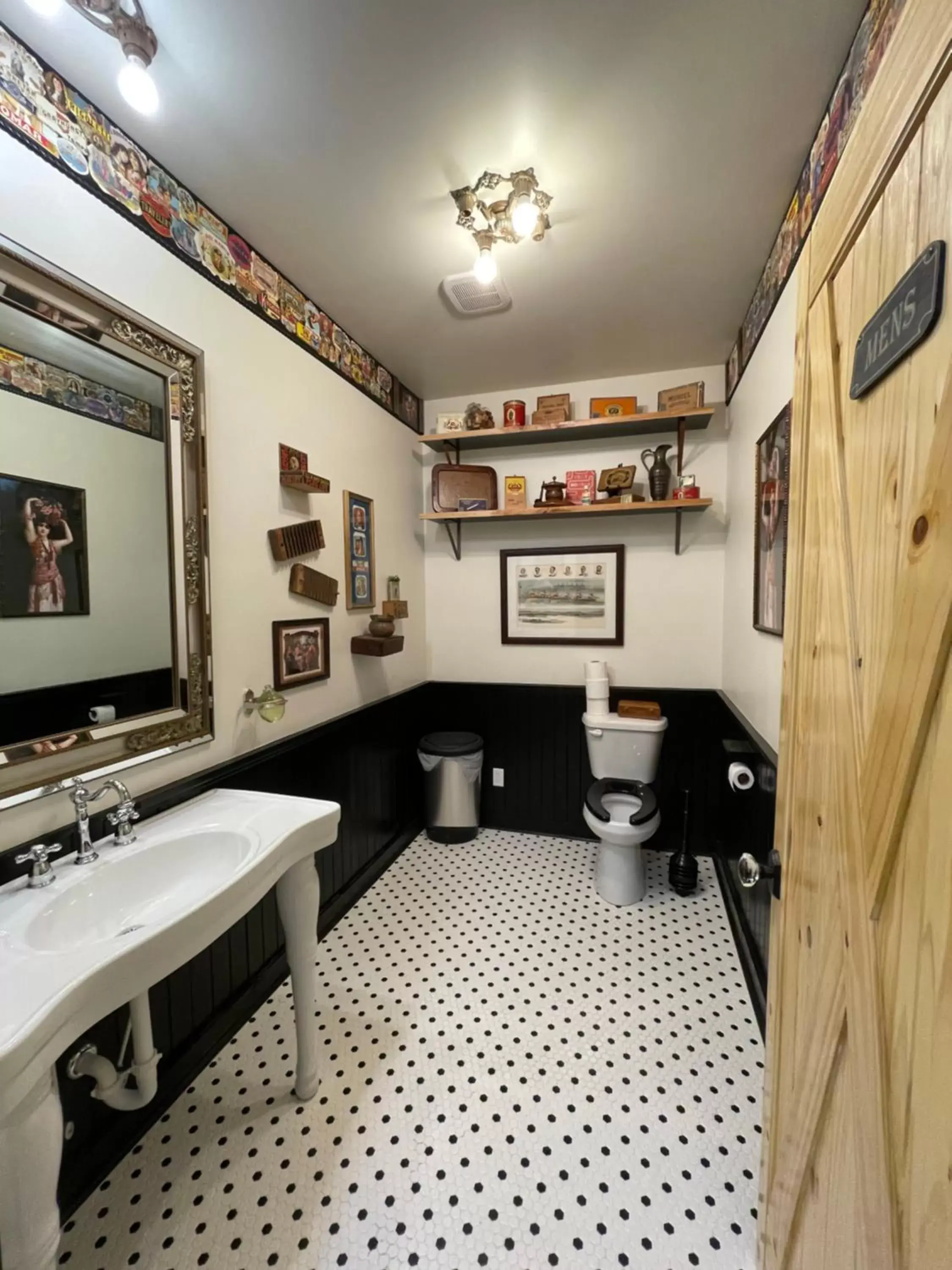 Bathroom in Beard and Lady Inn