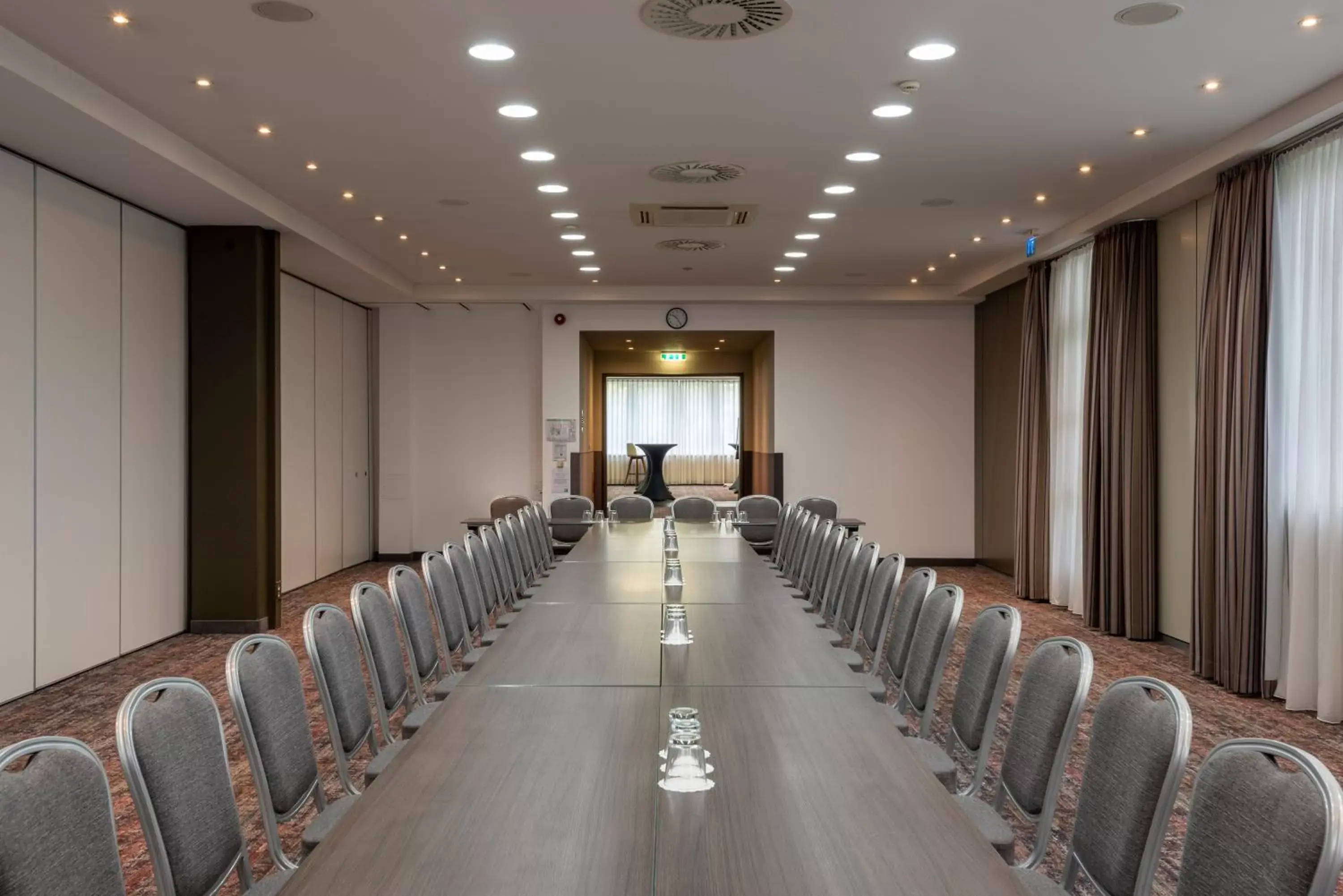 Meeting/conference room in Holiday Inn Munich Unterhaching, an IHG Hotel