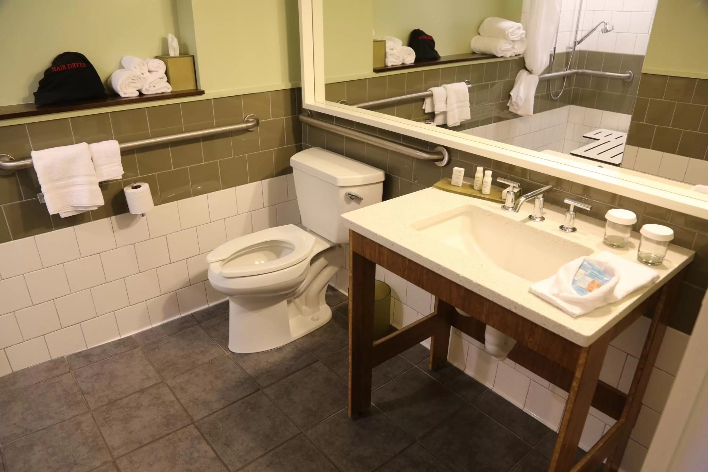 Premium King Room in Hotel Indigo Athens - University Area by IHG