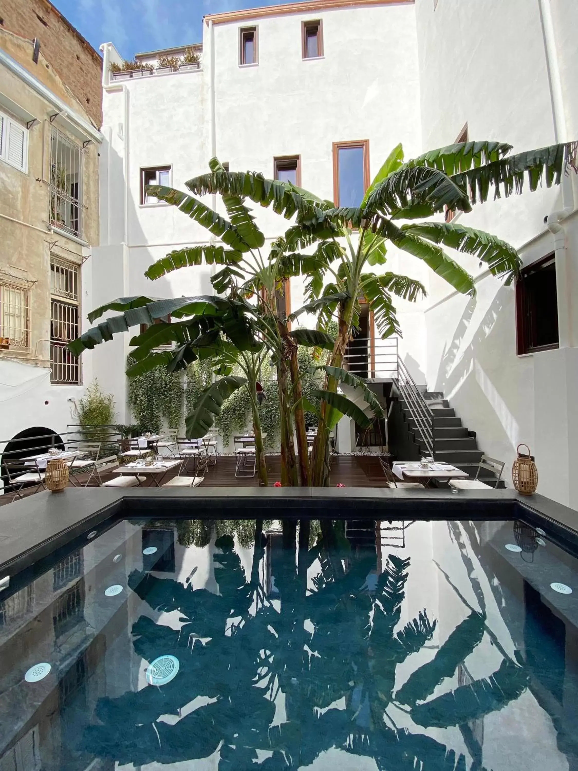 Garden, Swimming Pool in Casa Nostra Luxury Suites