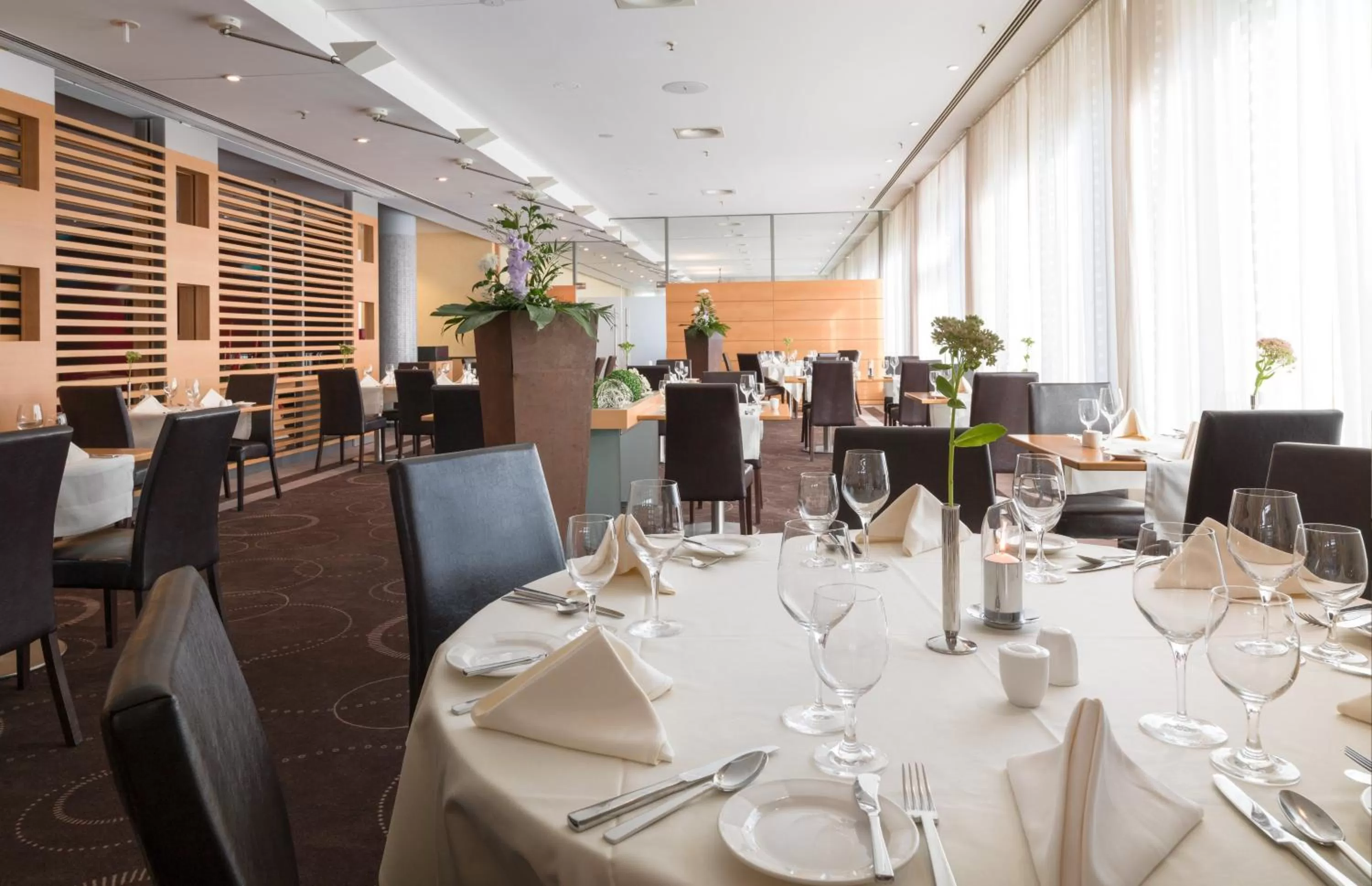Restaurant/places to eat in Radisson Blu Hotel Hannover