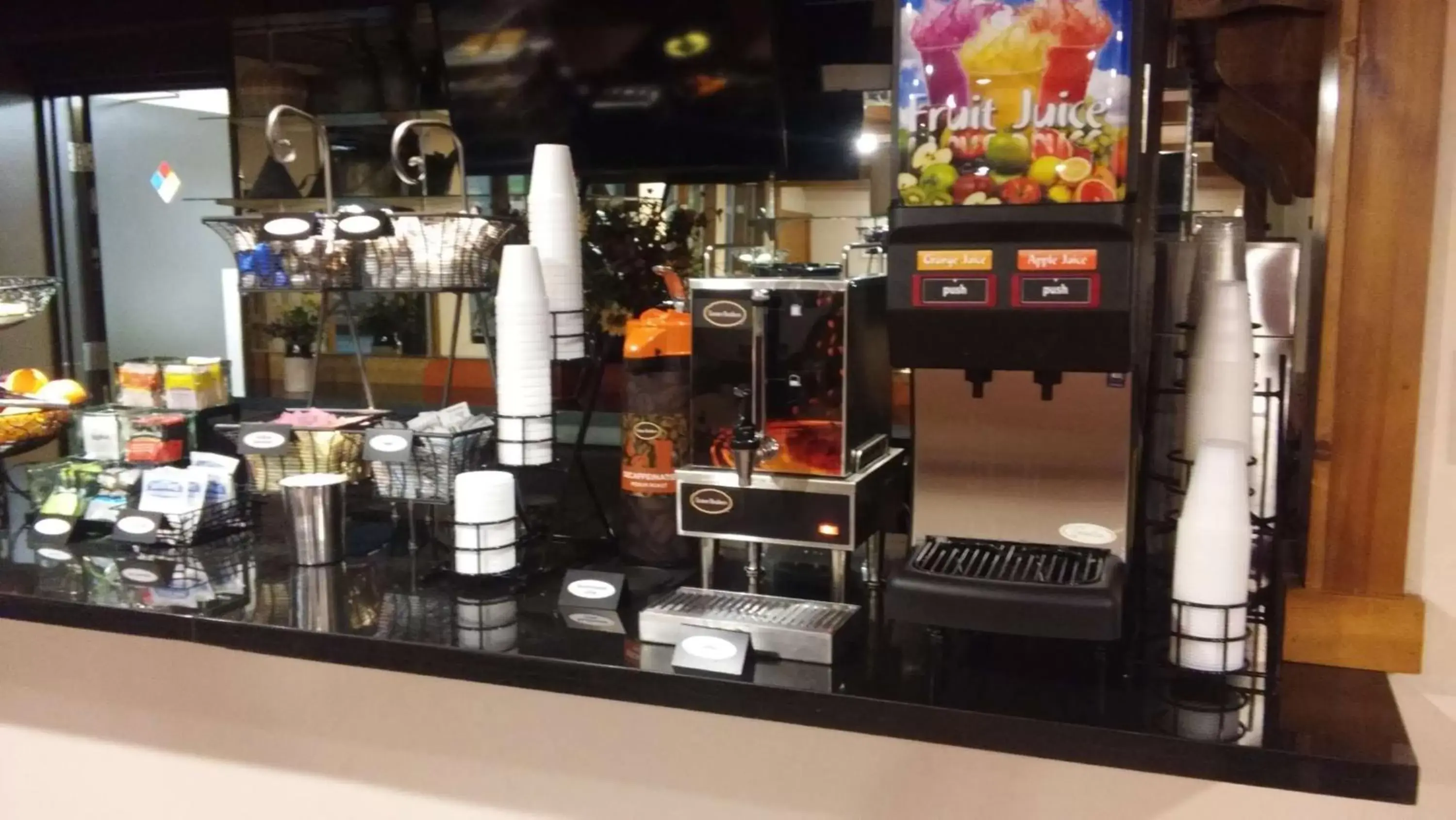 Restaurant/places to eat in Best Western La Grande Hacienda Restaurant/places to eat in Best Western La Grande Hacienda