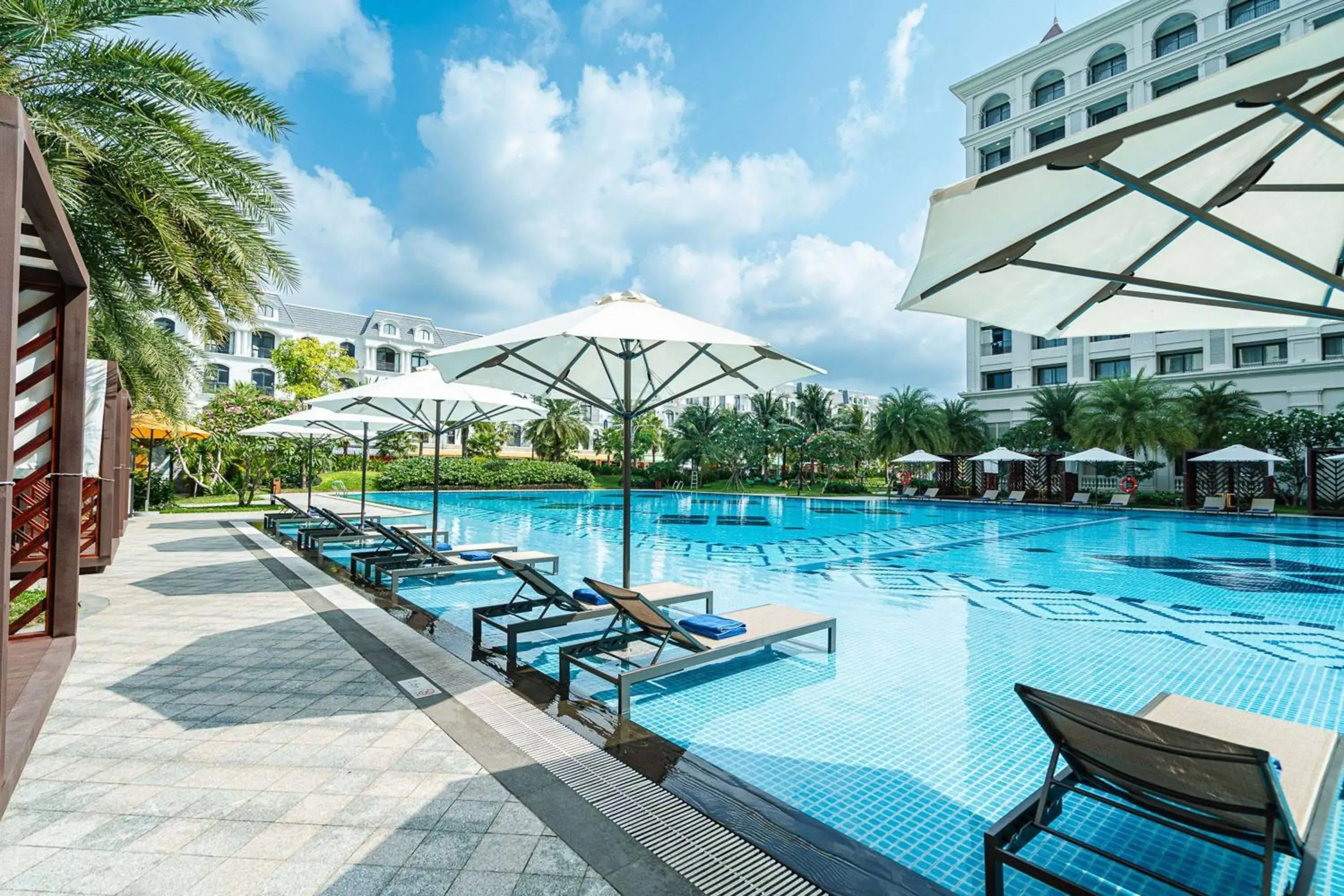 Pool view, Swimming Pool in Wyndham Garden Grandworld Phu Quoc