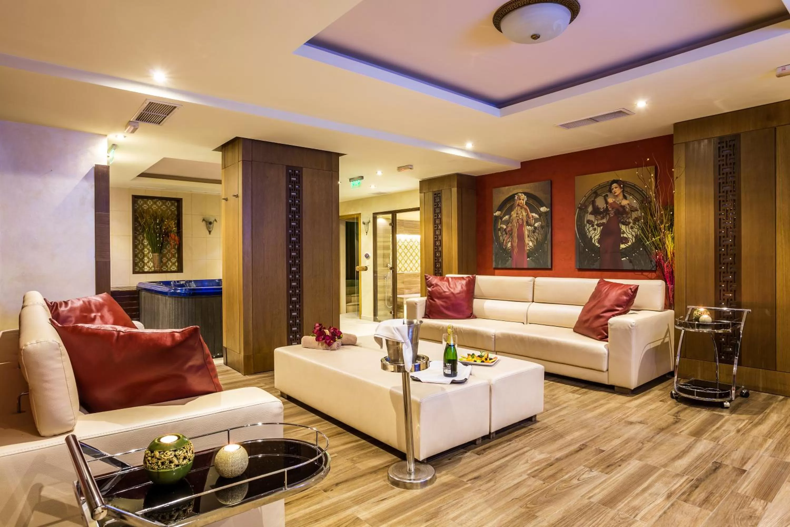 Seating area in Landmark Creek Hotel Plovdiv