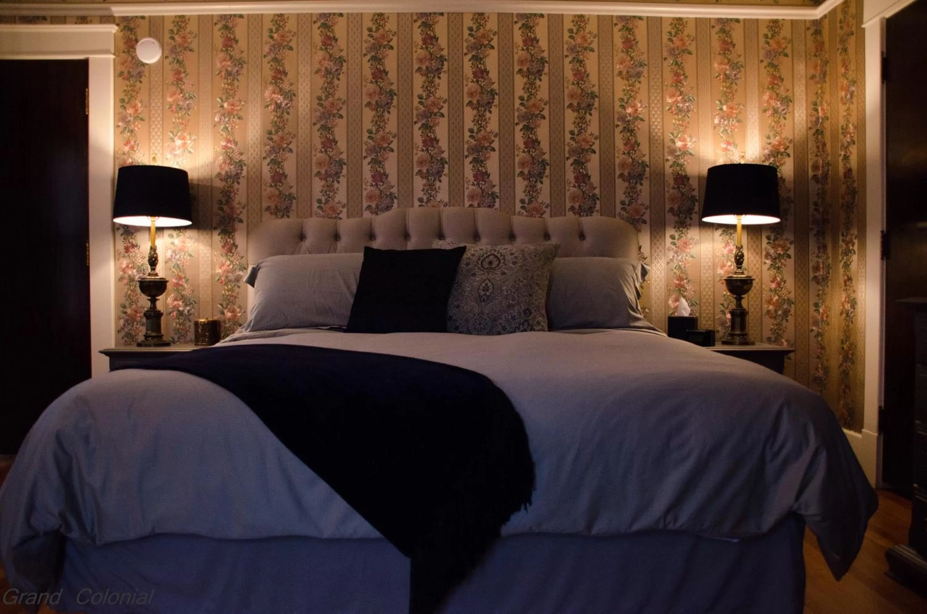 Bedroom, Bed in Grand Colonial Bed and Breakfast