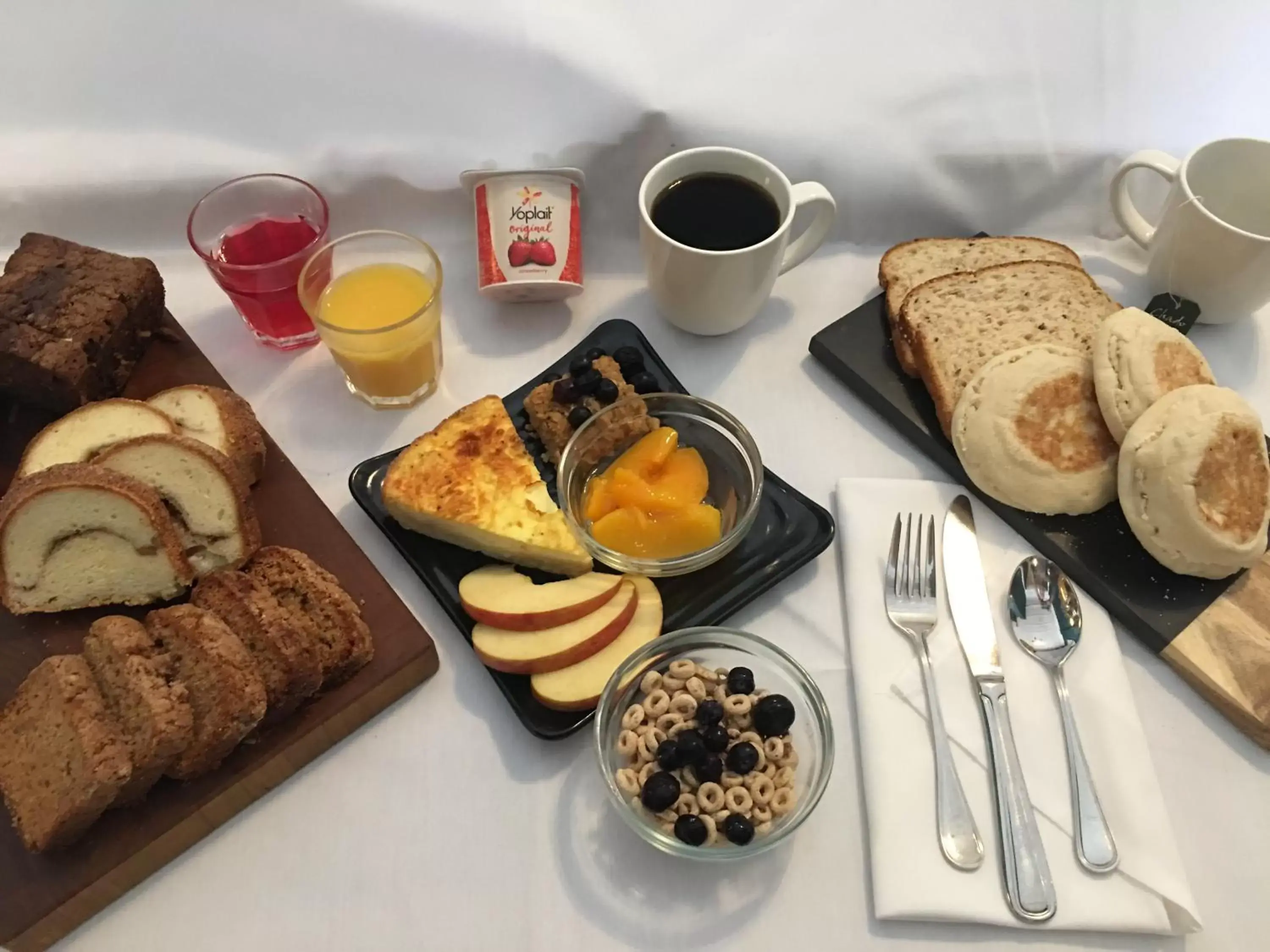 Continental breakfast, Breakfast in Kalispell Grand Hotel