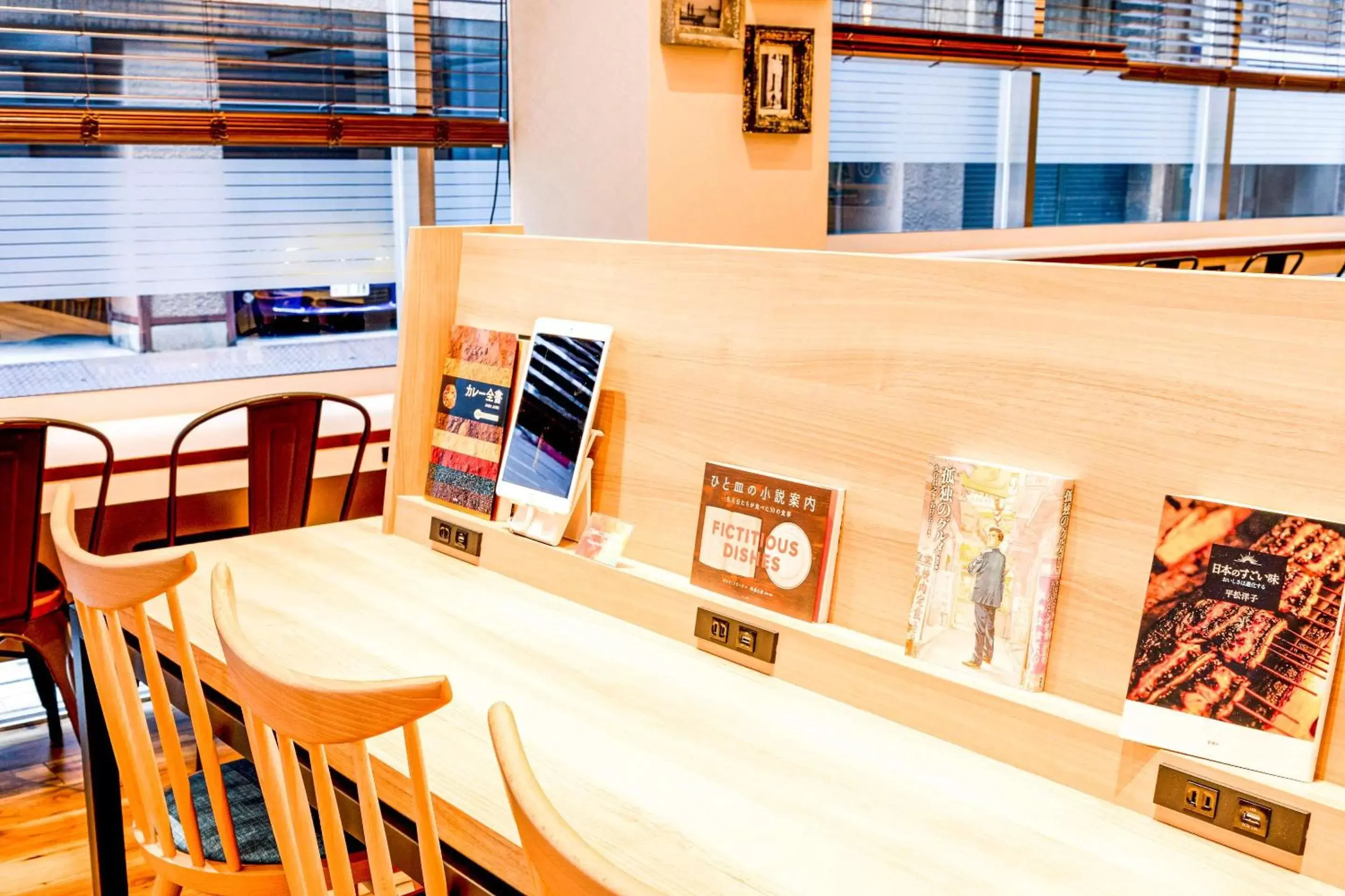 Restaurant/places to eat in Comfort Hotel Tokyo Kanda
