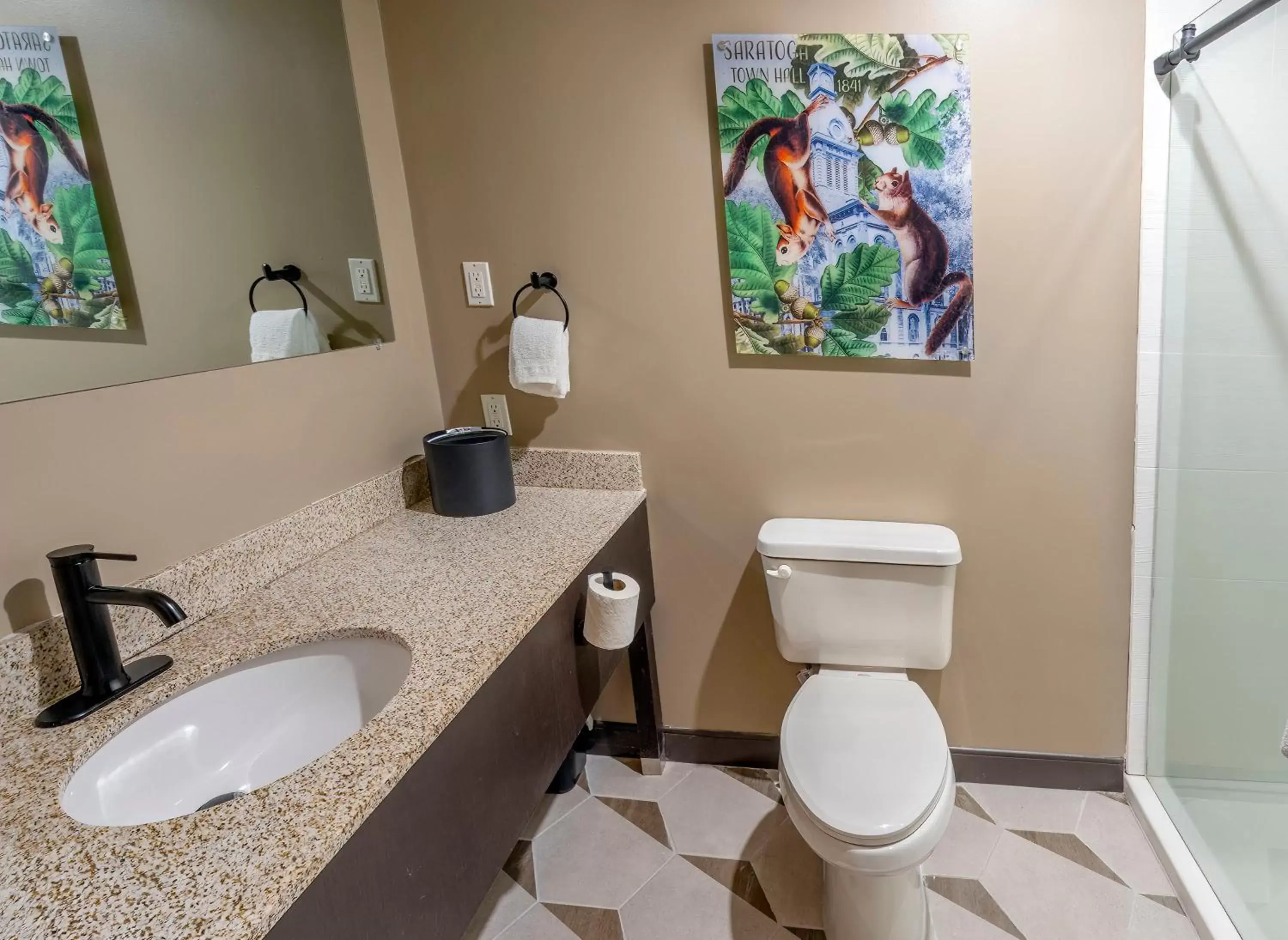 Bathroom in The Hotel Saratoga, Ascend Hotel Collection