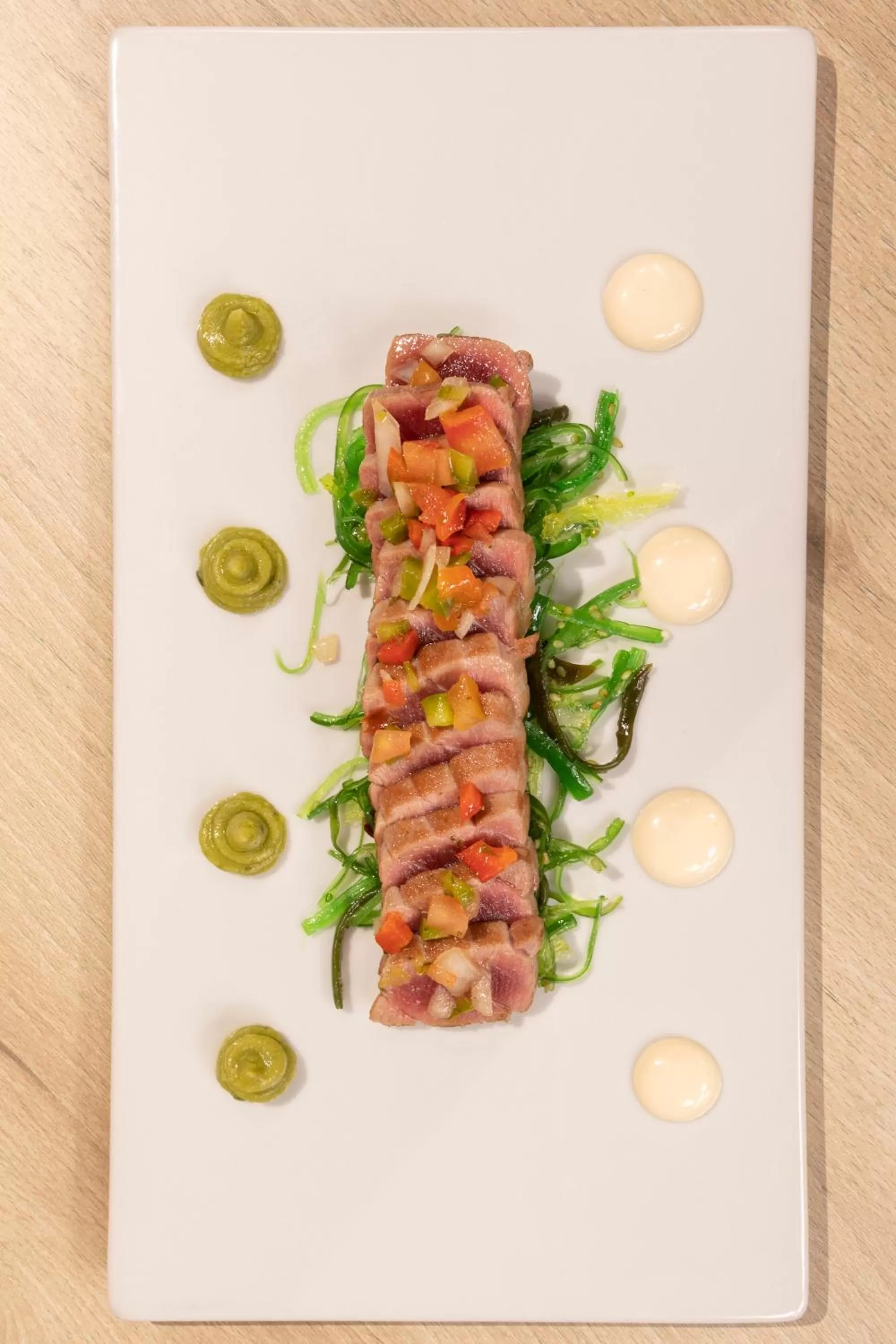 Restaurant/places to eat in Melia Alicante