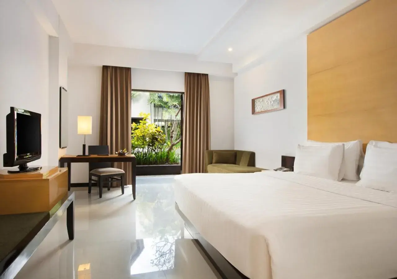 Bedroom, Bed in Hotel Santika Premiere Malang Bedroom, Bed in Hotel Santika Premiere Malang