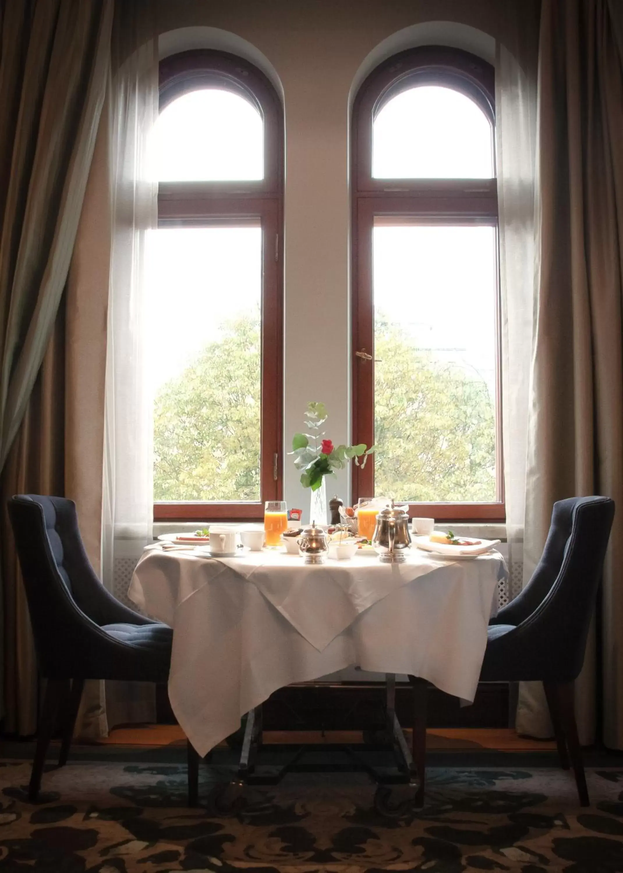 Breakfast, Restaurant/Places to Eat in Hotel Kämp