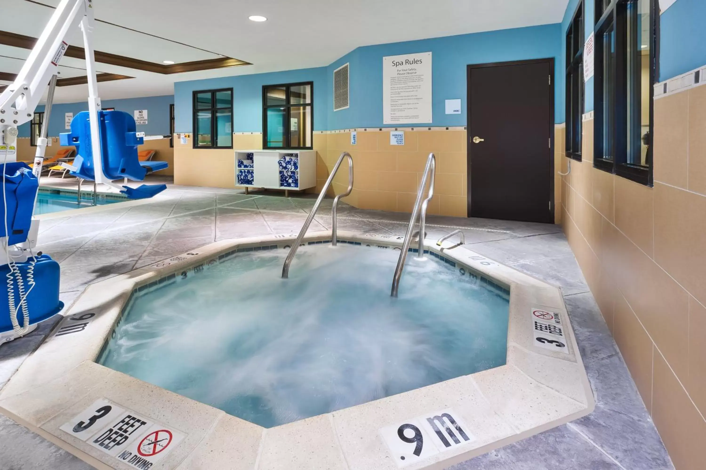 Swimming Pool in Holiday Inn Express Hotel & Suites Warminster-Horsham, an IHG Hotel