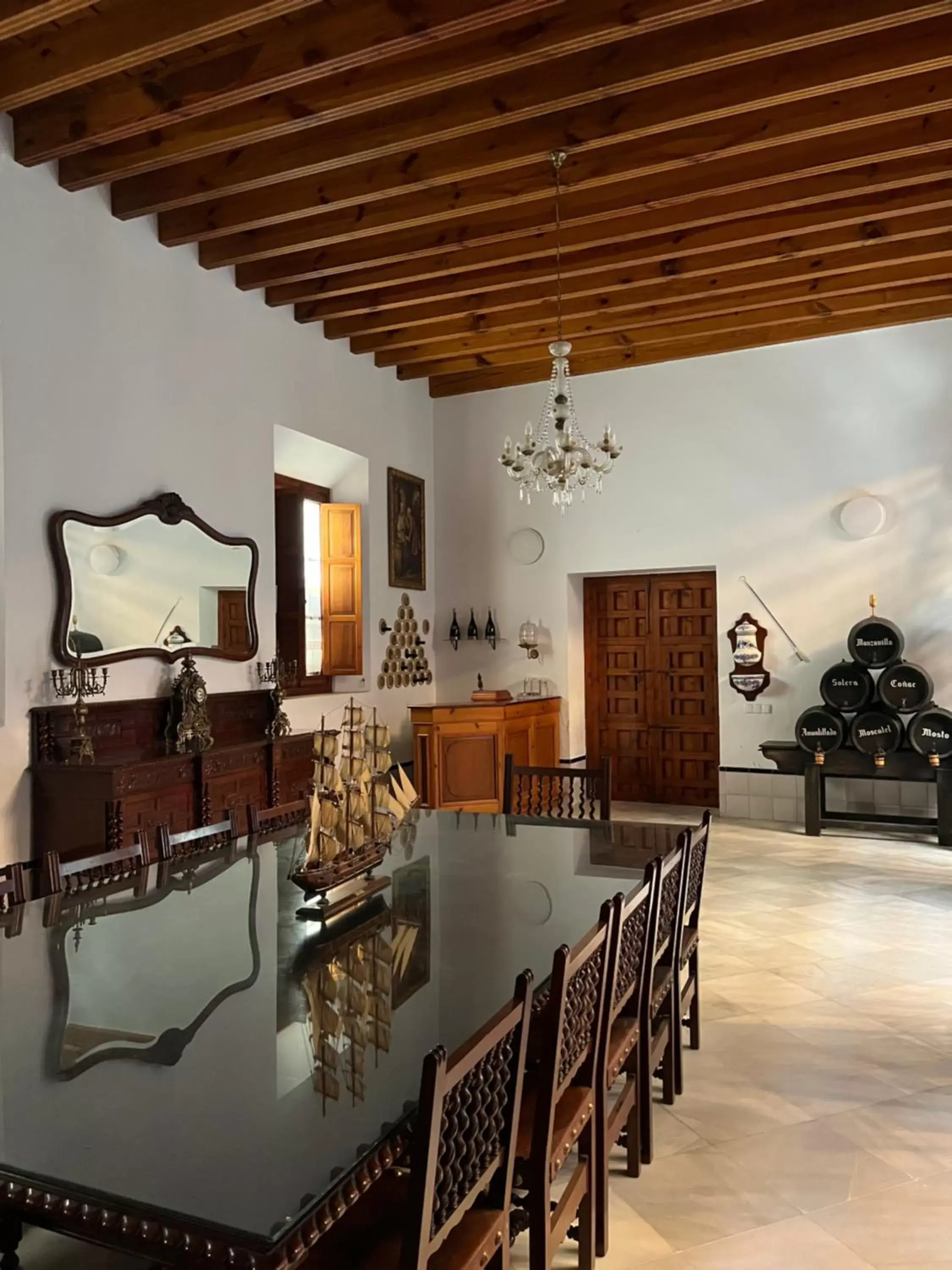 Kitchen/Kitchenette in Stay Komodo Casa Maravilla