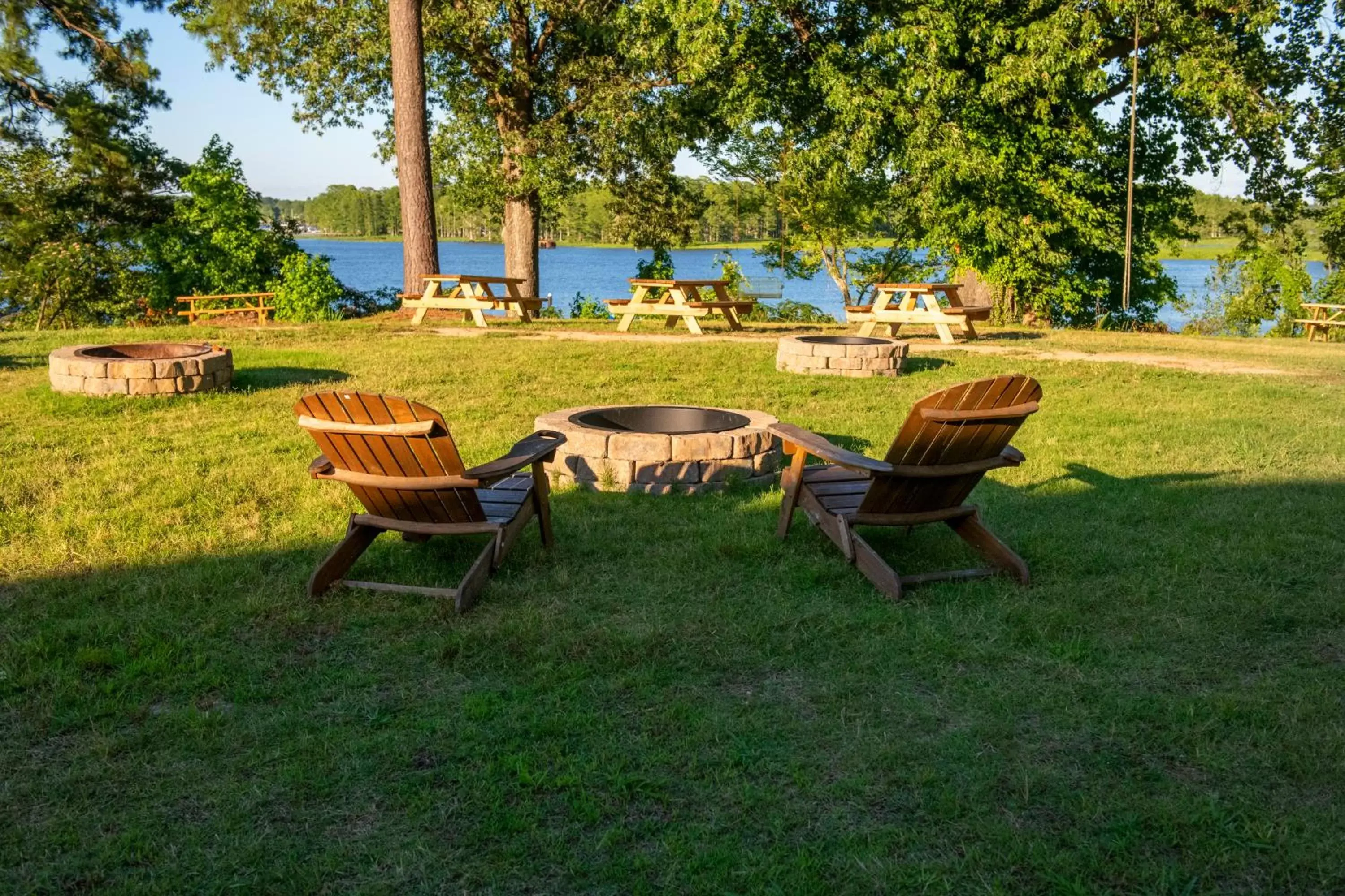 BBQ facilities, Garden in Rivers Rest Resort