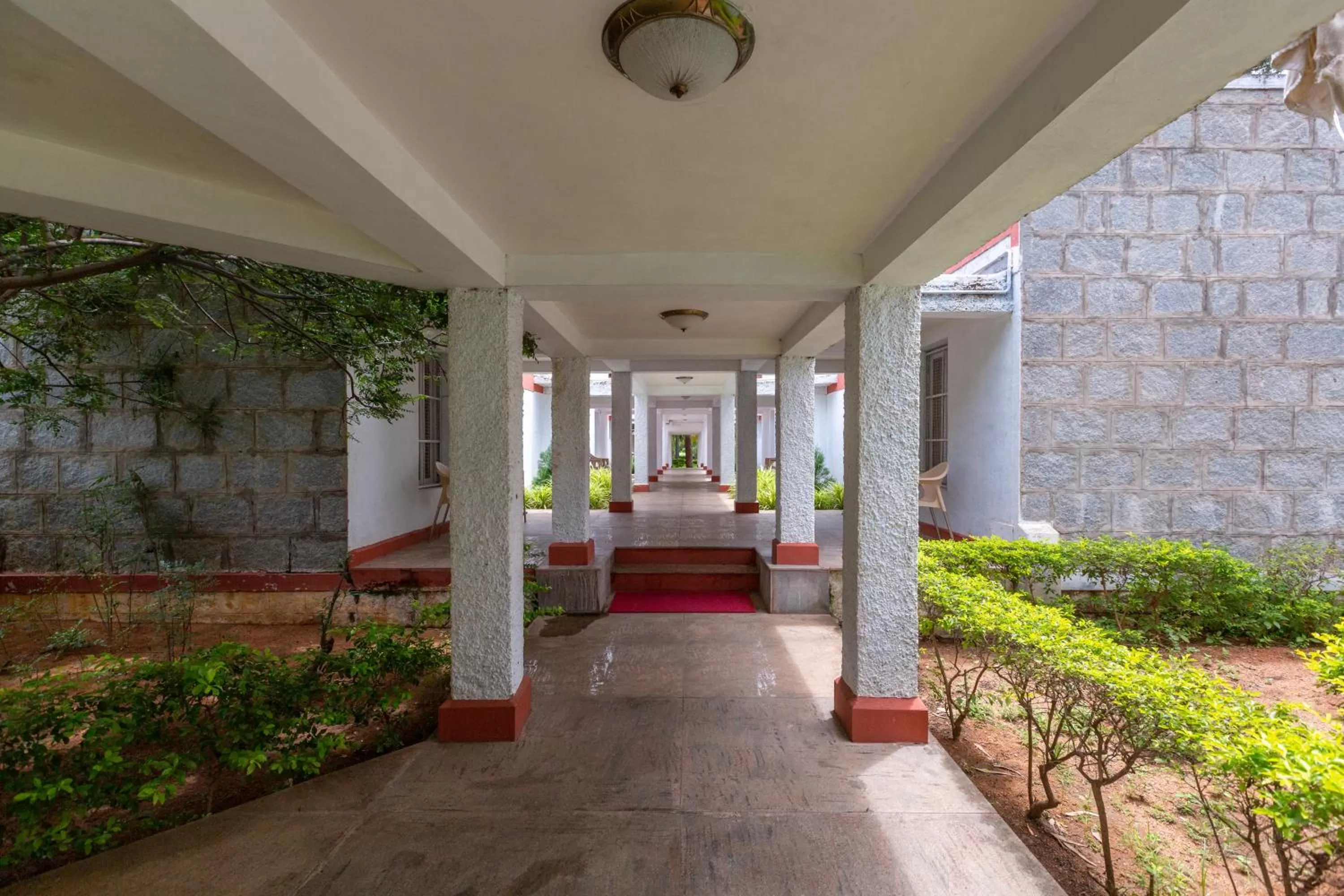 KSTDC Hotel Mayura Bhuvaneshwari Kamalapur