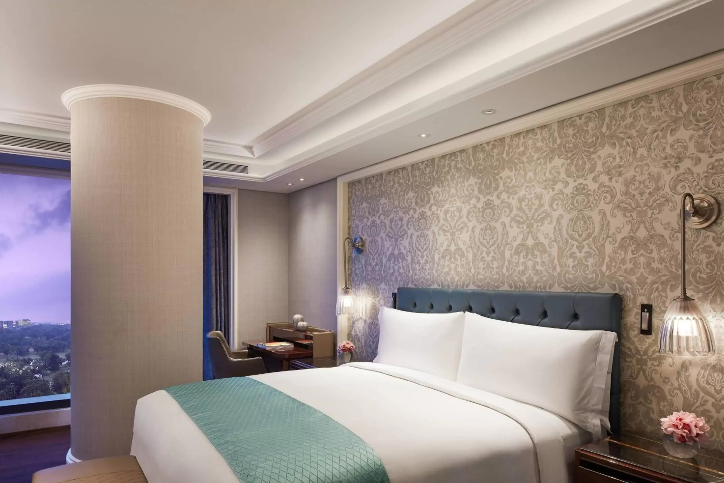 Bedroom, Bed in The Ritz-Carlton, Pune