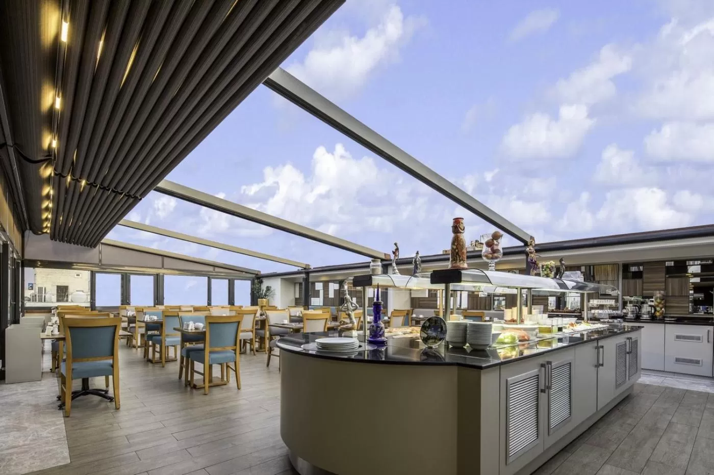 Restaurant/places to eat in Hotel Venera Istanbul Old City