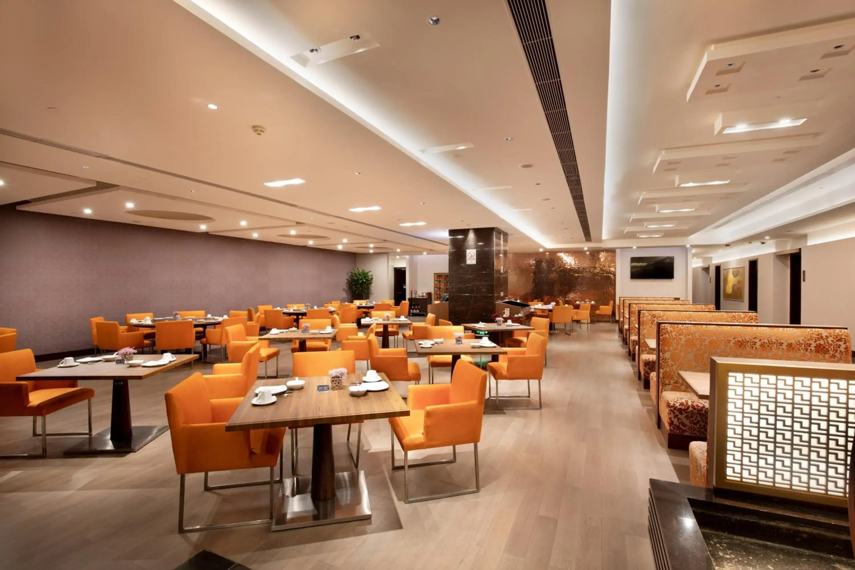 Restaurant/Places to Eat in Four Points by Sheraton Guangzhou, Dongpu