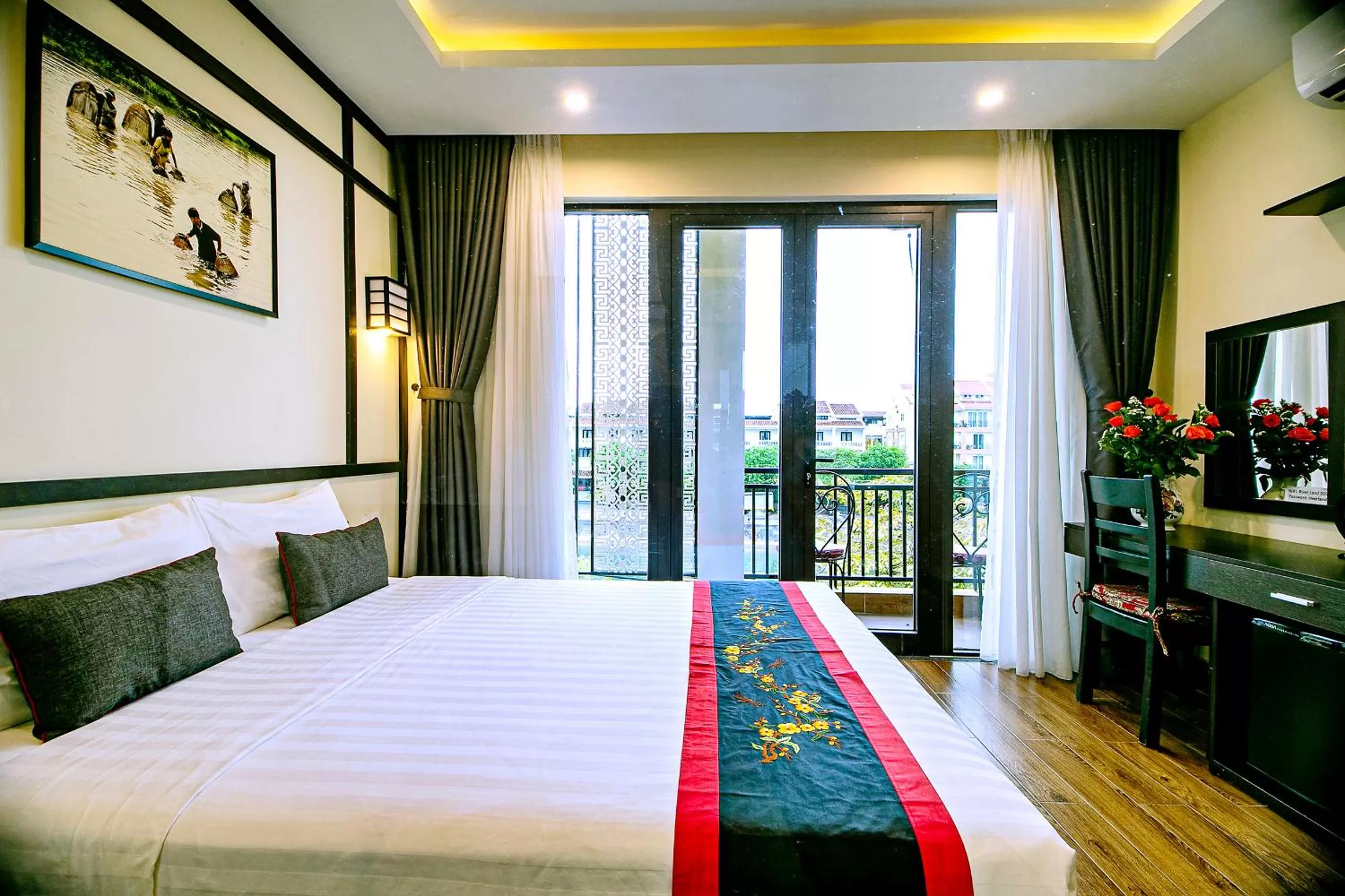 Bedroom, Bed in Hoi An Riverland Villa - Hoi An Center