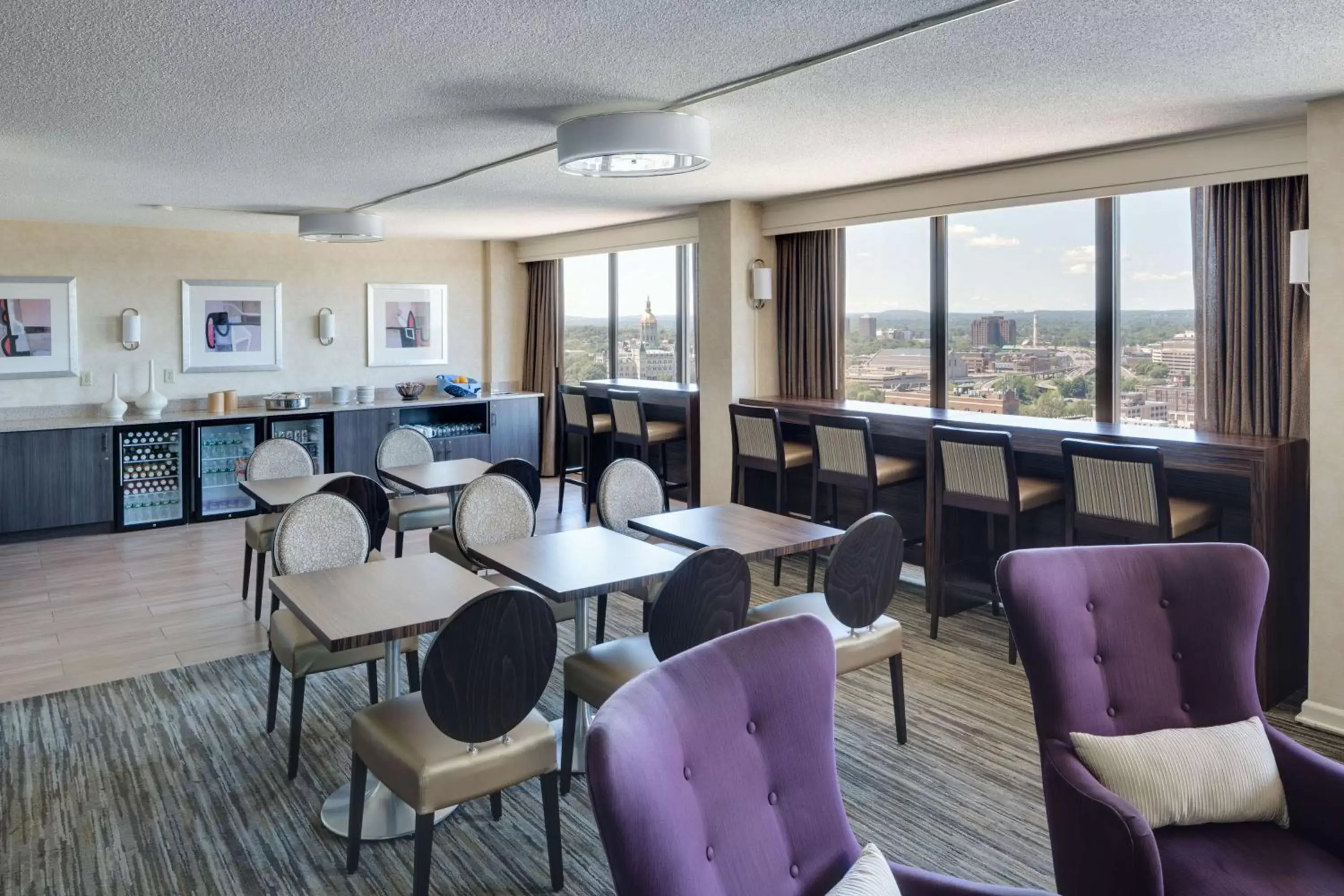 Lounge or bar, Restaurant/Places to Eat in Hilton Hartford