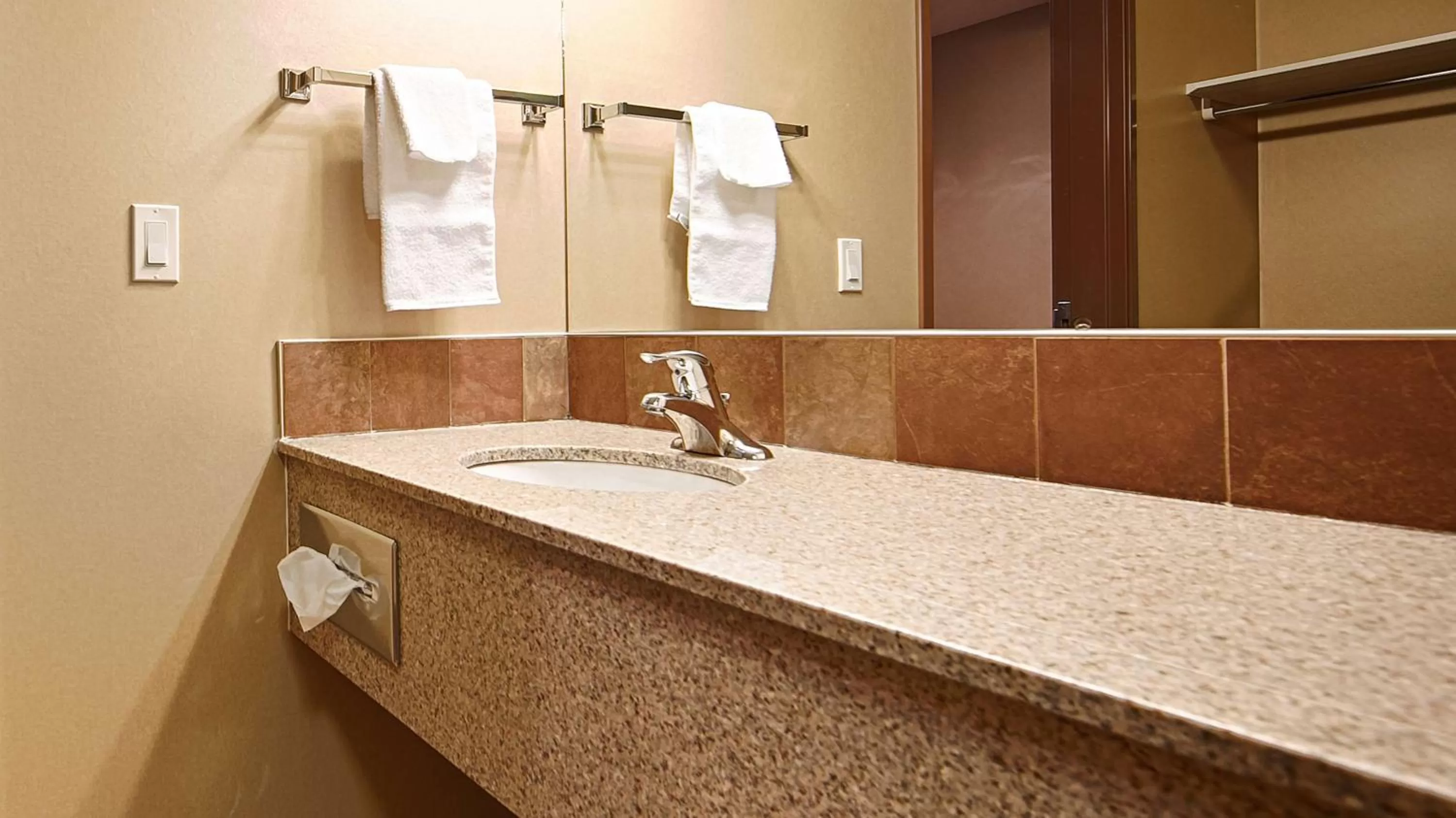 Bathroom in Best Western Diamond Inn