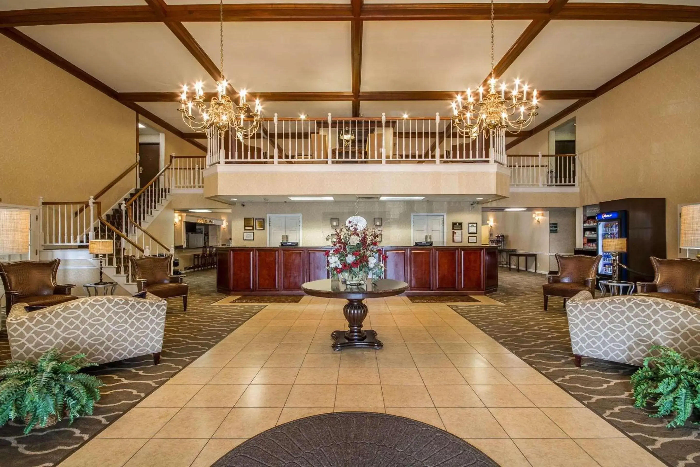 Lobby or reception, Lobby/Reception in Comfort Suites Appleton Airport