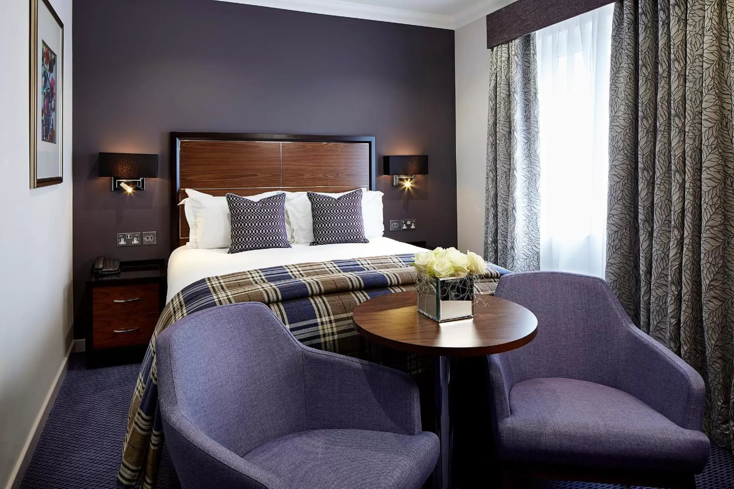 Bedroom, Bed in Sir Christopher Wren Hotel