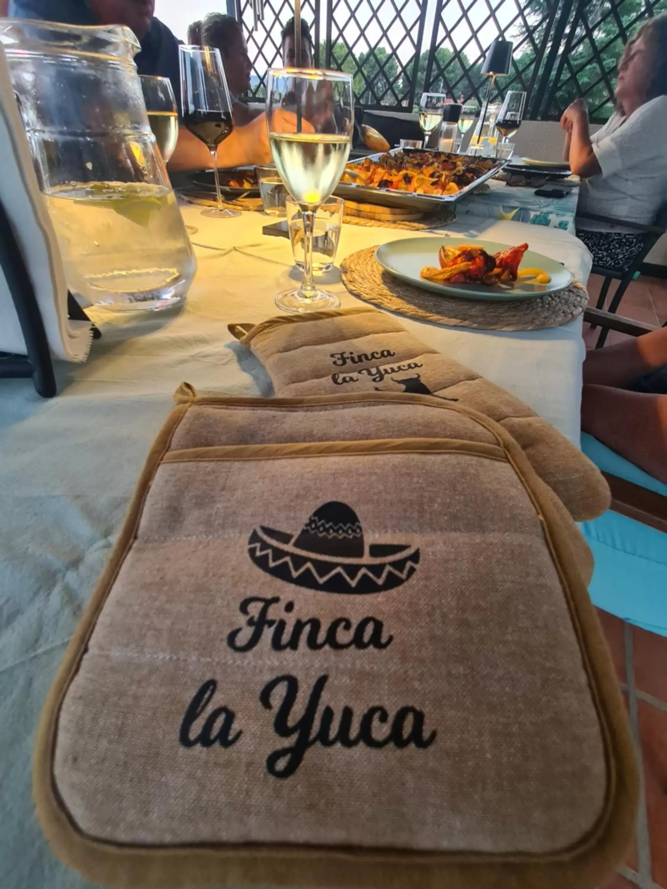 Food and drinks in Finca la Yuca