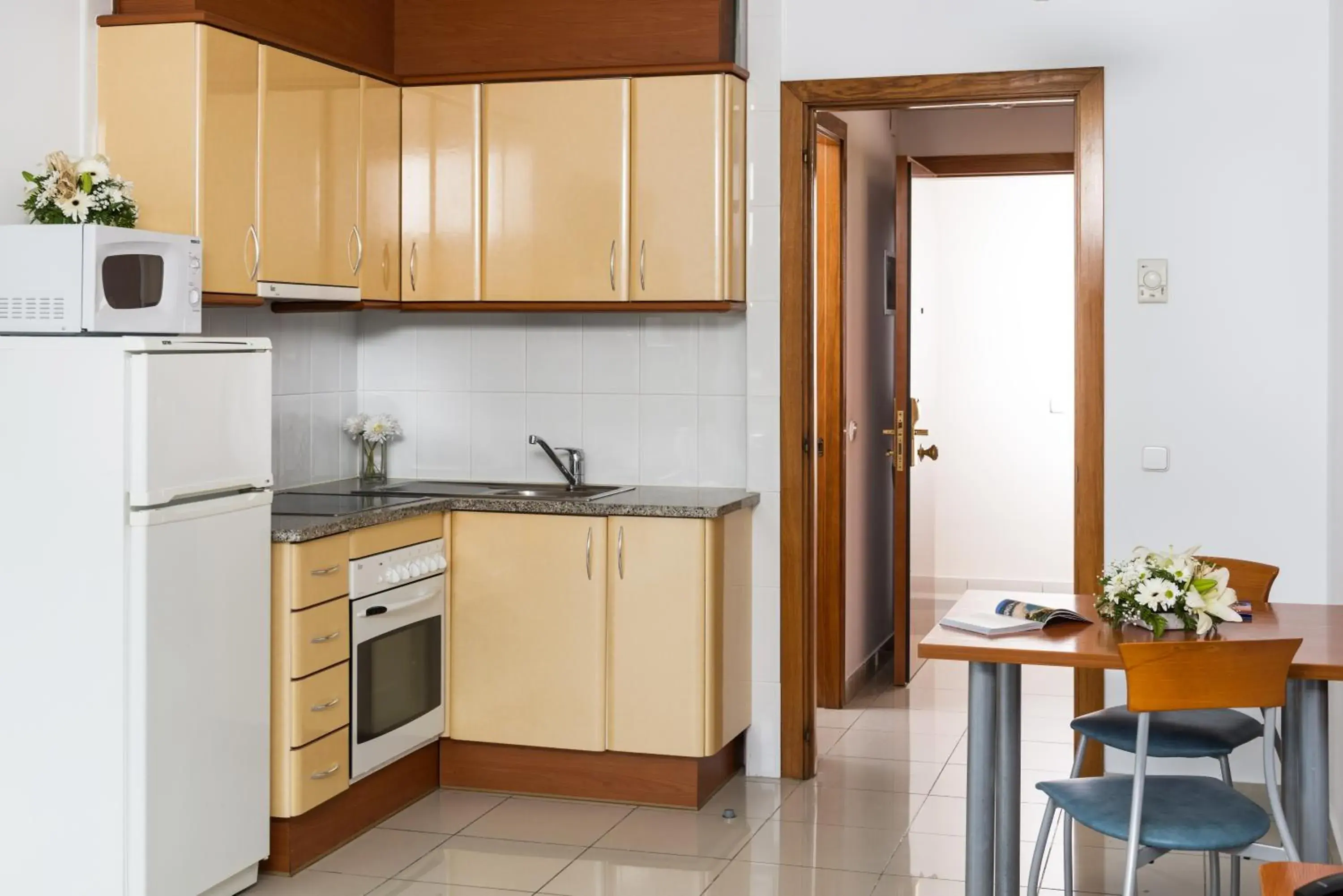 Kitchen or kitchenette, Kitchen/Kitchenette in Aparthotel Costa Encantada