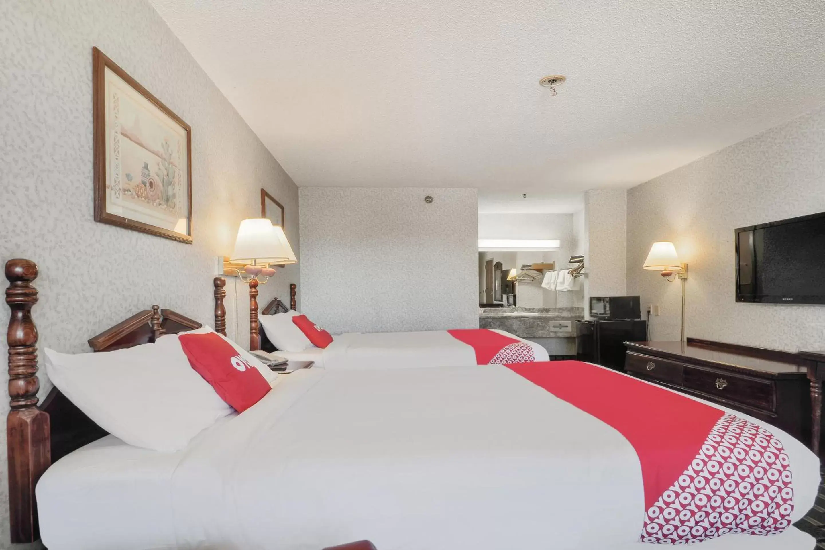 Bedroom, Bed in Lonestar Inn & Suites, Erick OK Hwy 40 BY OYO