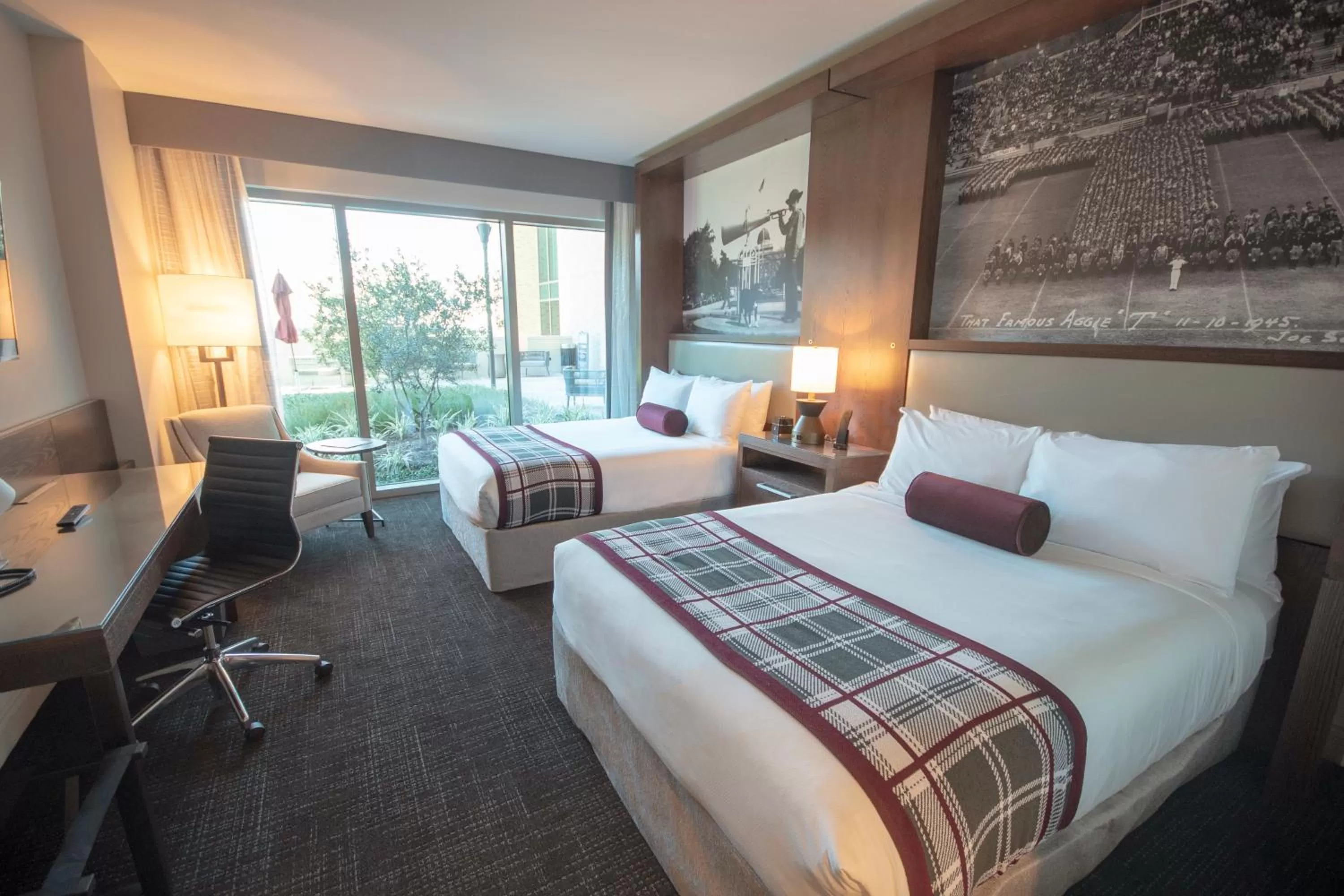 Bedroom, Bed in Texas A&M Hotel and Conference Center