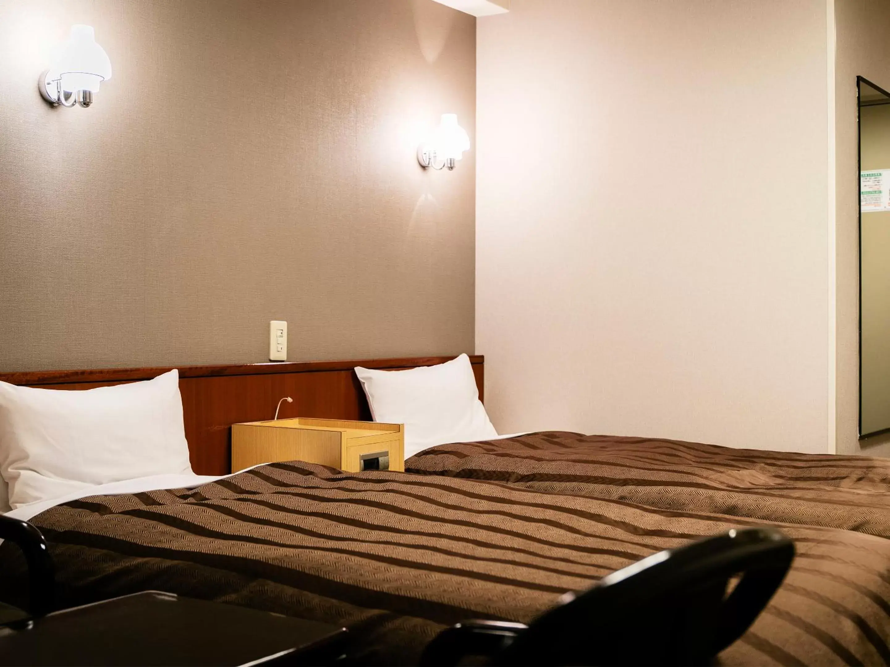 Photo of the whole room, Bed in Hotel New Nishino