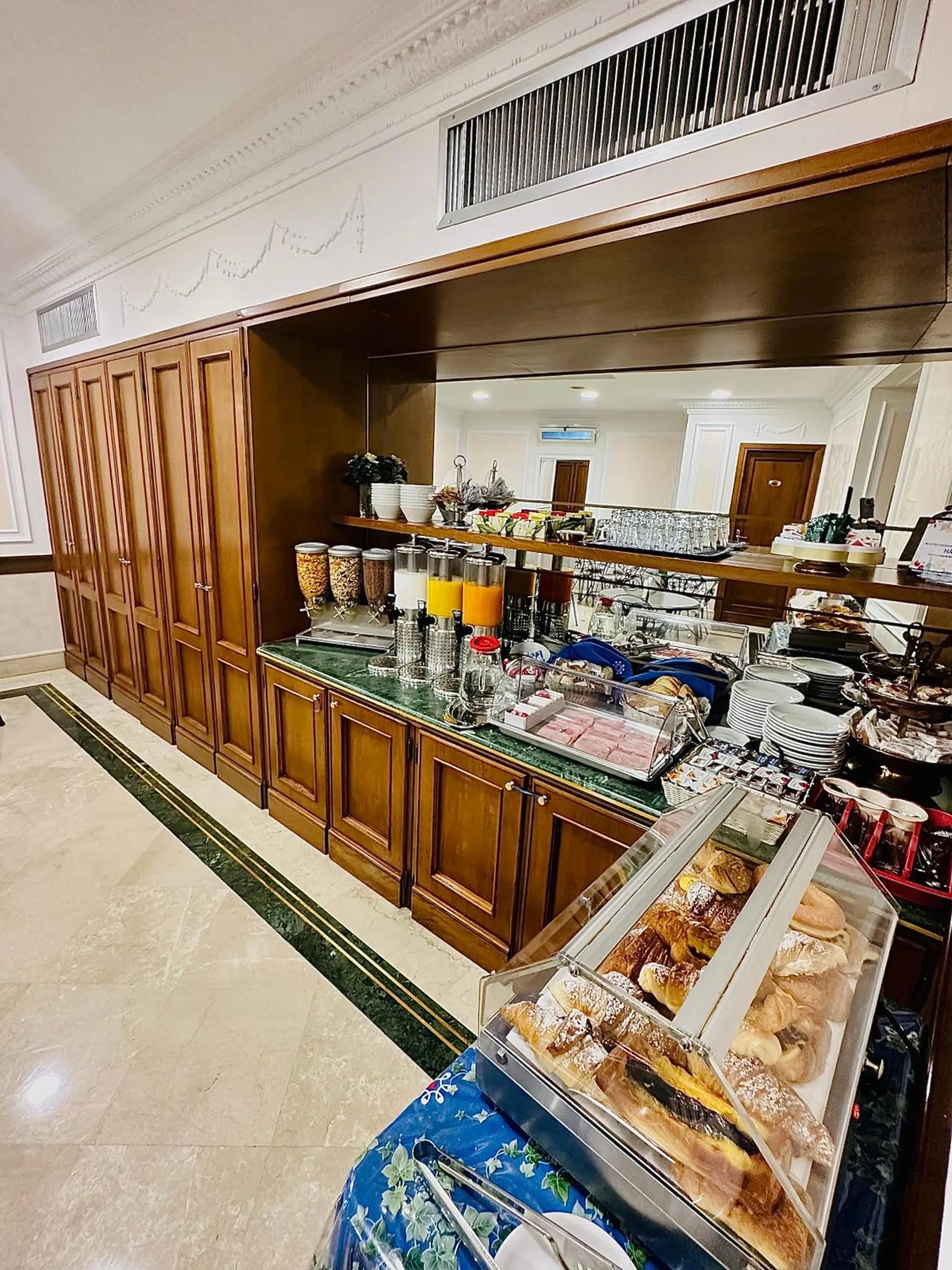 Hotel Principe Di Piemonte