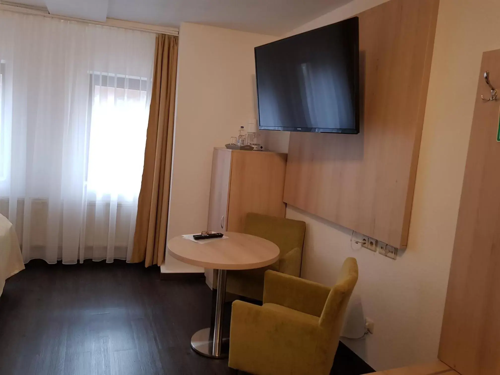 Living room, TV/Entertainment Center in Hotel Milin