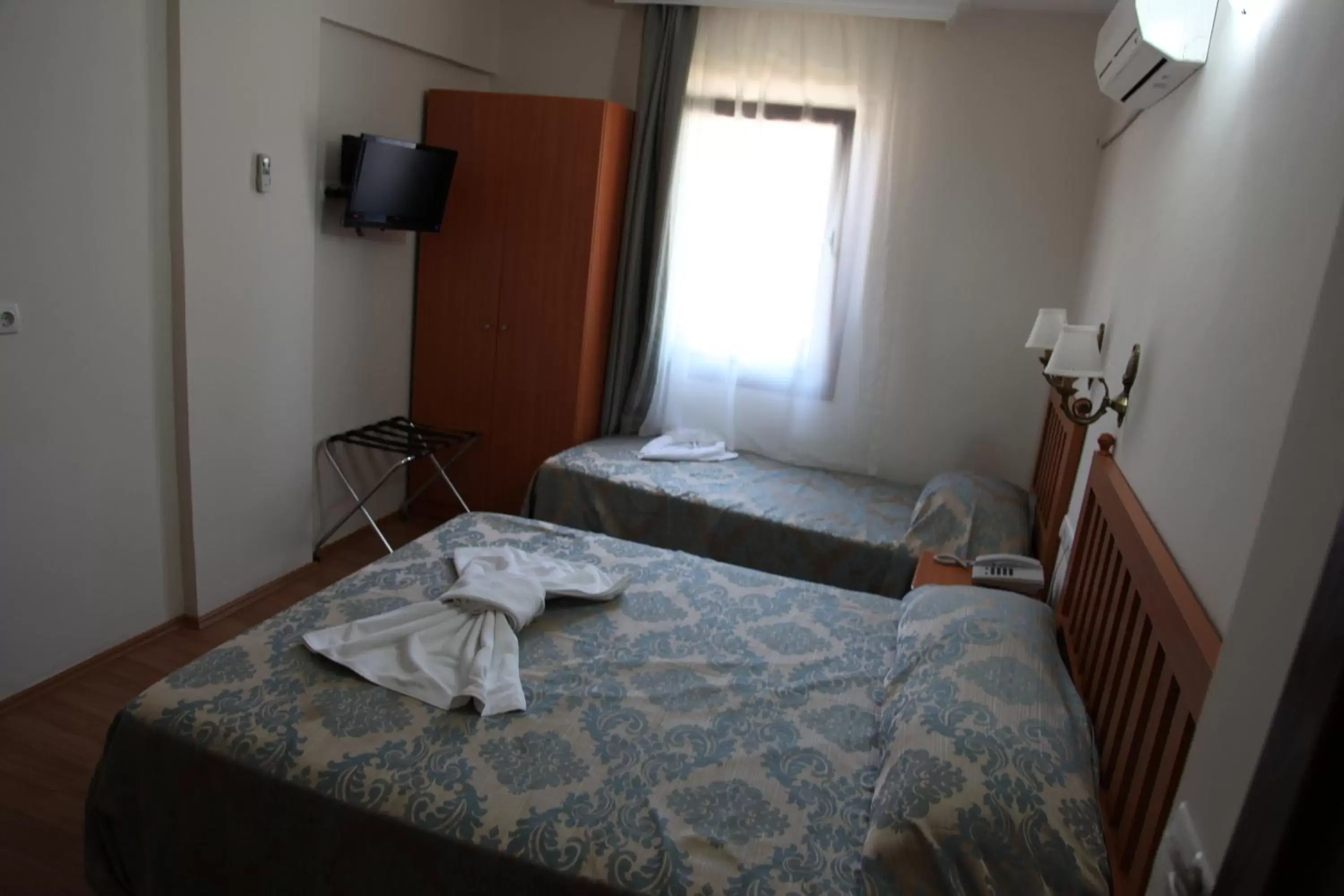 Triple Room in Hotel Ave Maria Triple Room in Hotel Ave Maria