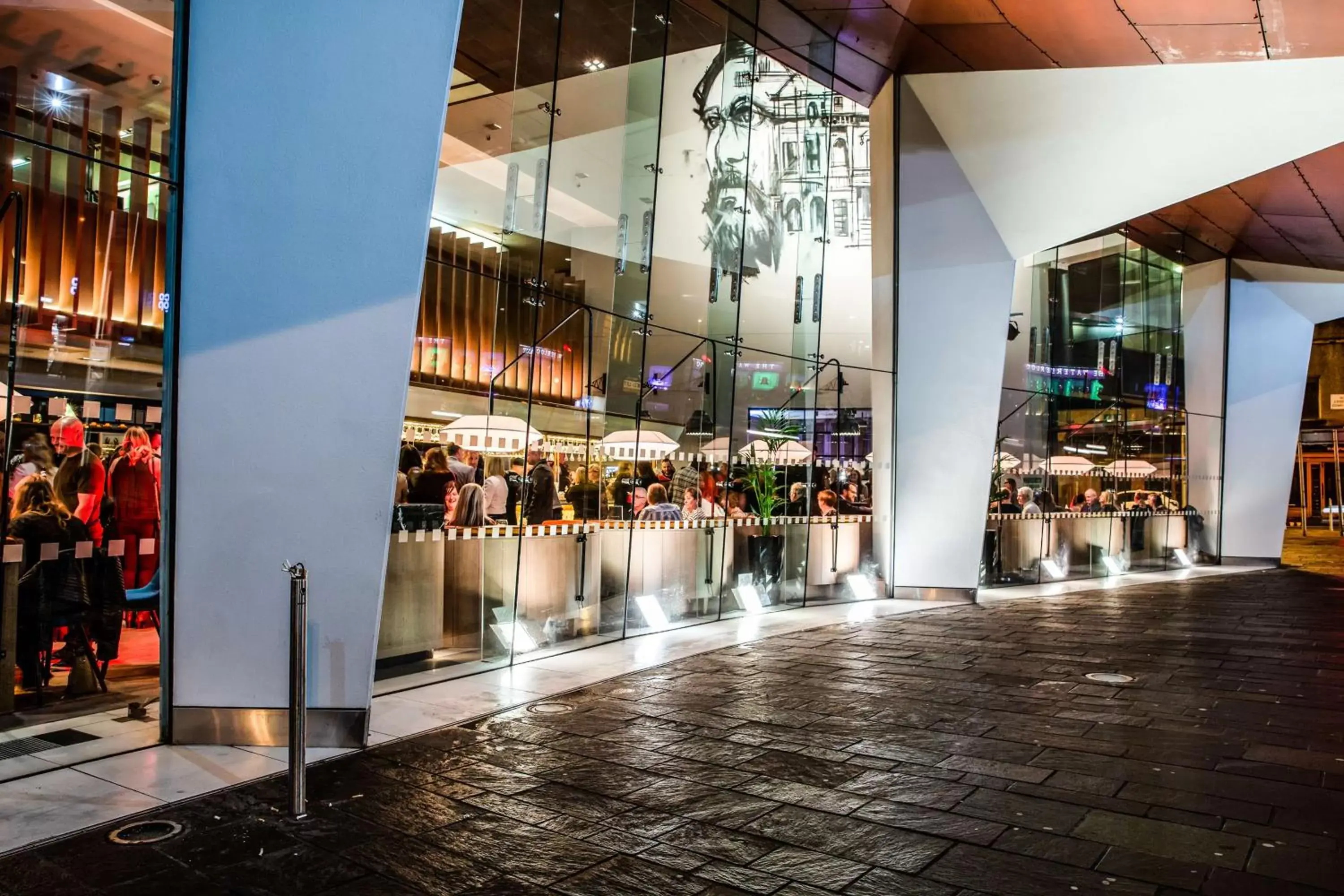 Property building in Radisson Blu Hotel, Glasgow