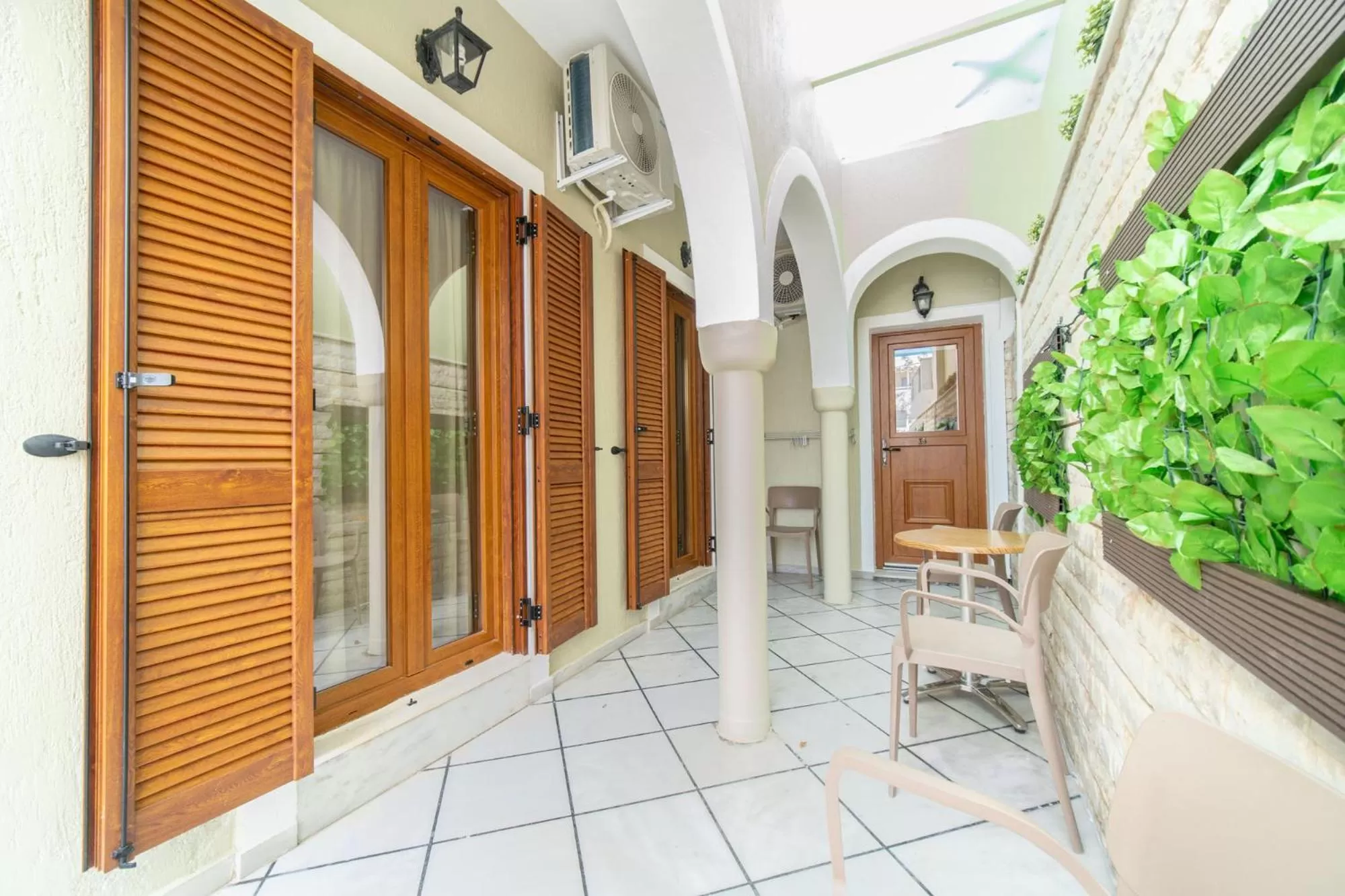 Patio in Antonia Hotel