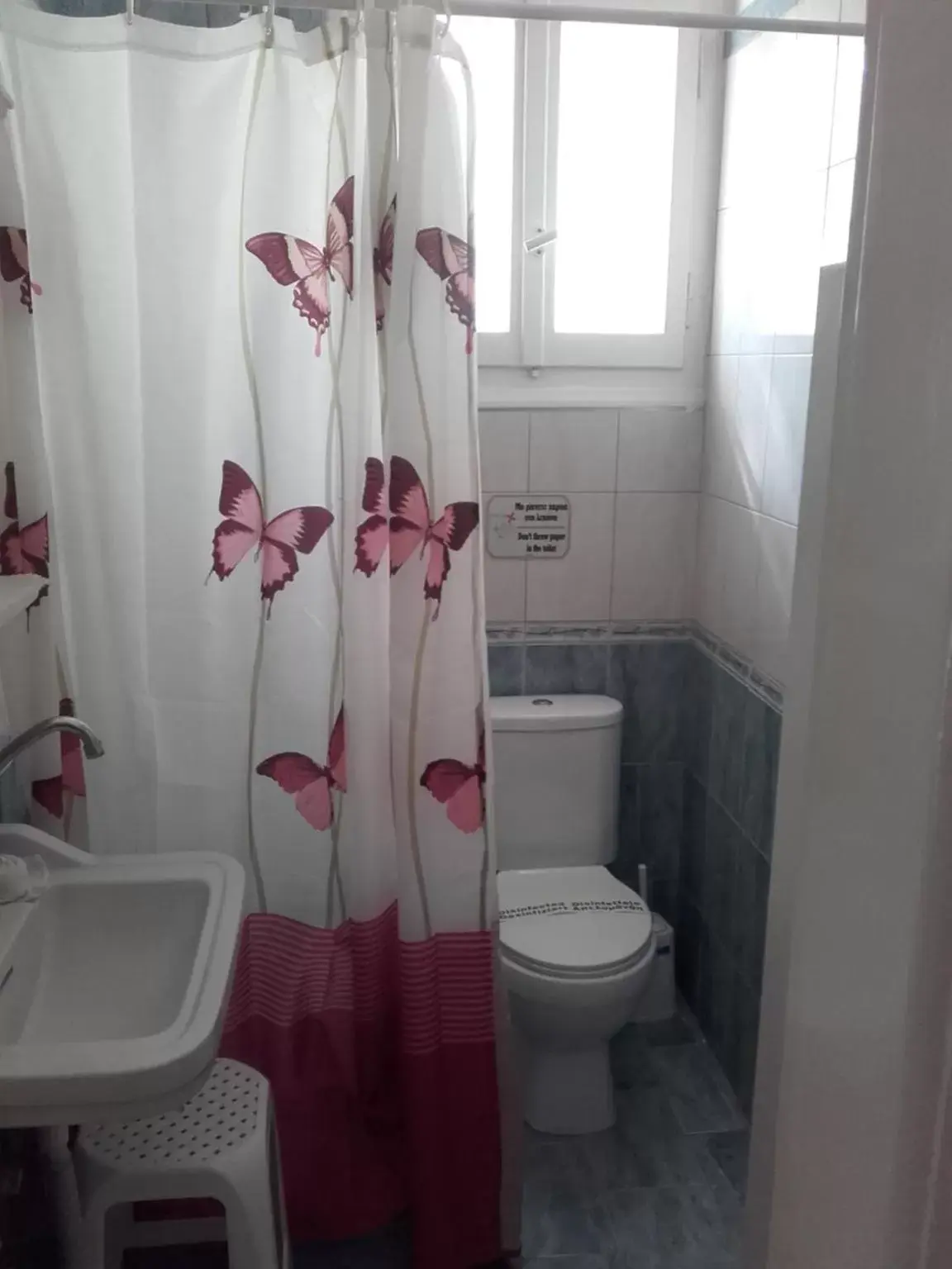 Bathroom in Hotel Fotini