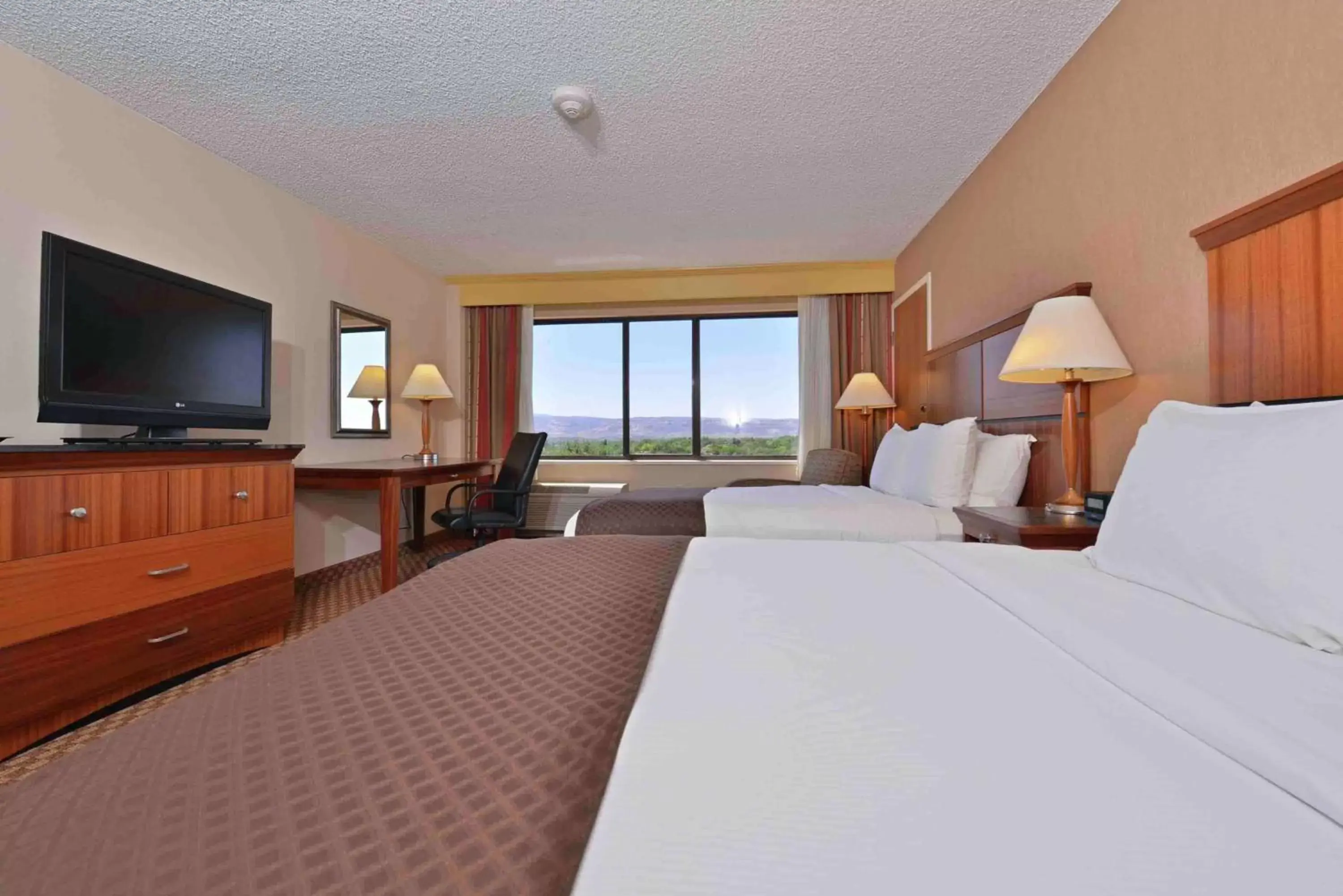Bedroom in DoubleTree by Hilton Grand Junction
