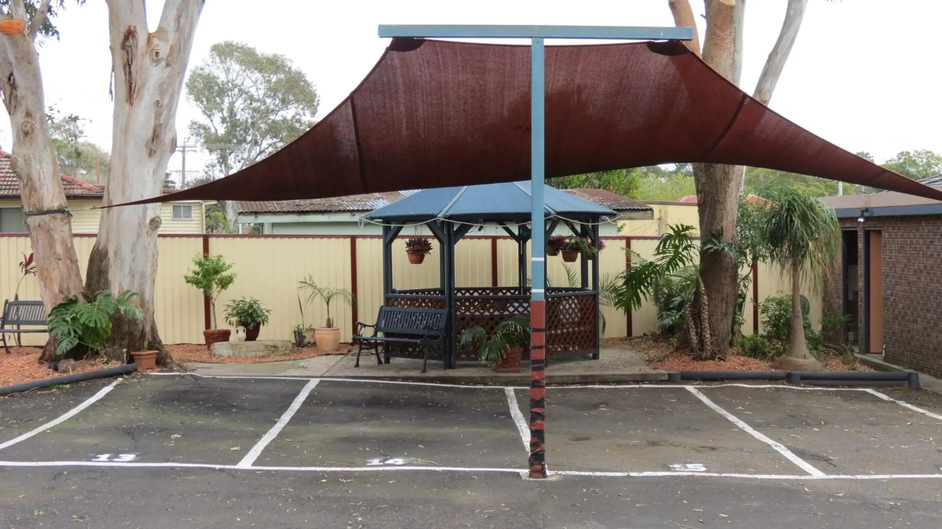 Patio in Bridge View Motel